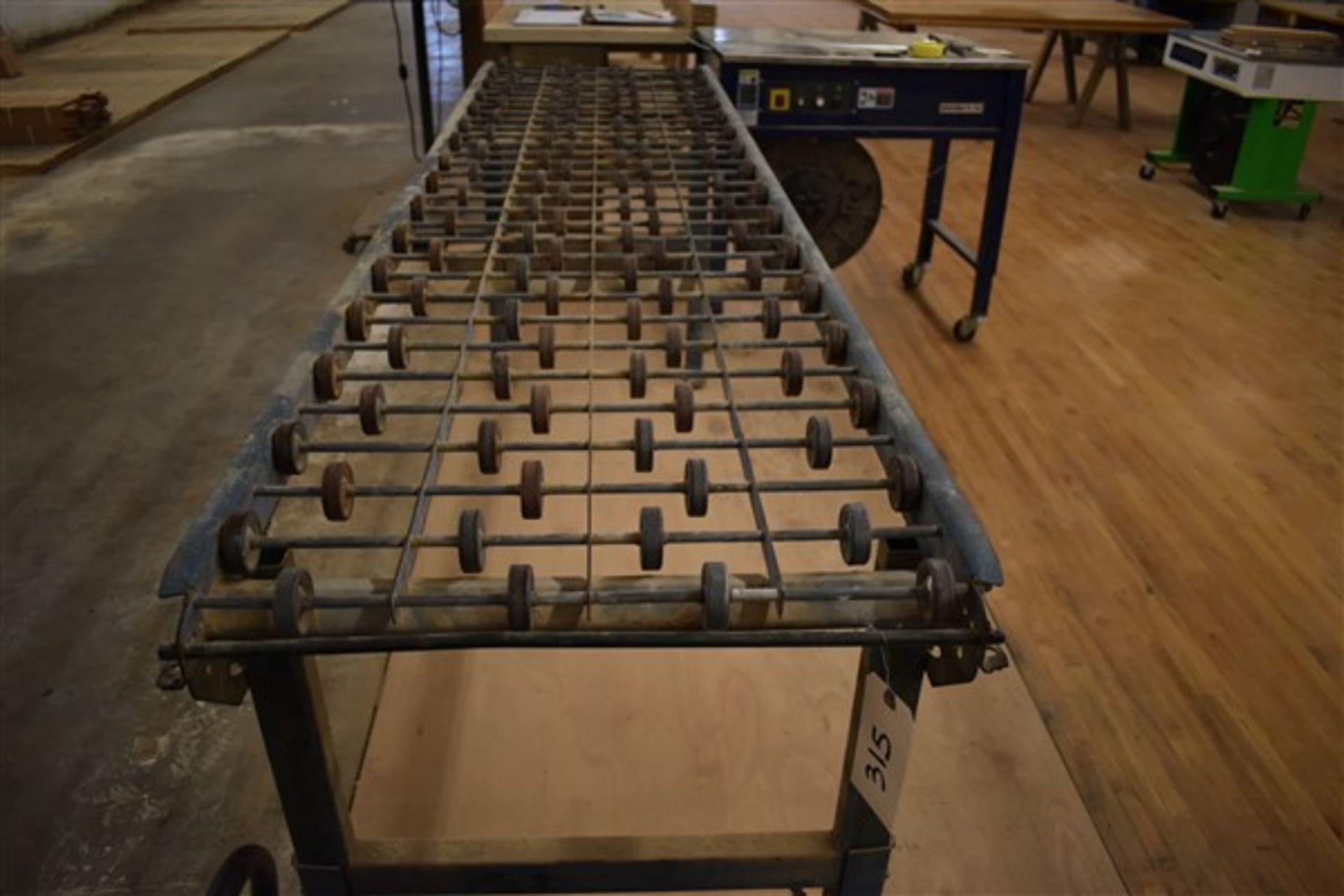 Rolling Feeder Table - Image 2 of 2