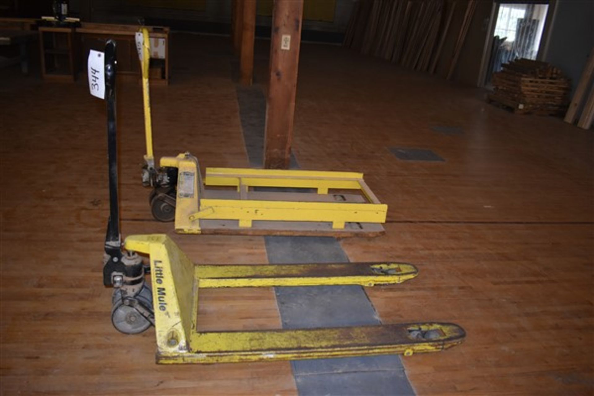 Little Mule Pallet Truck