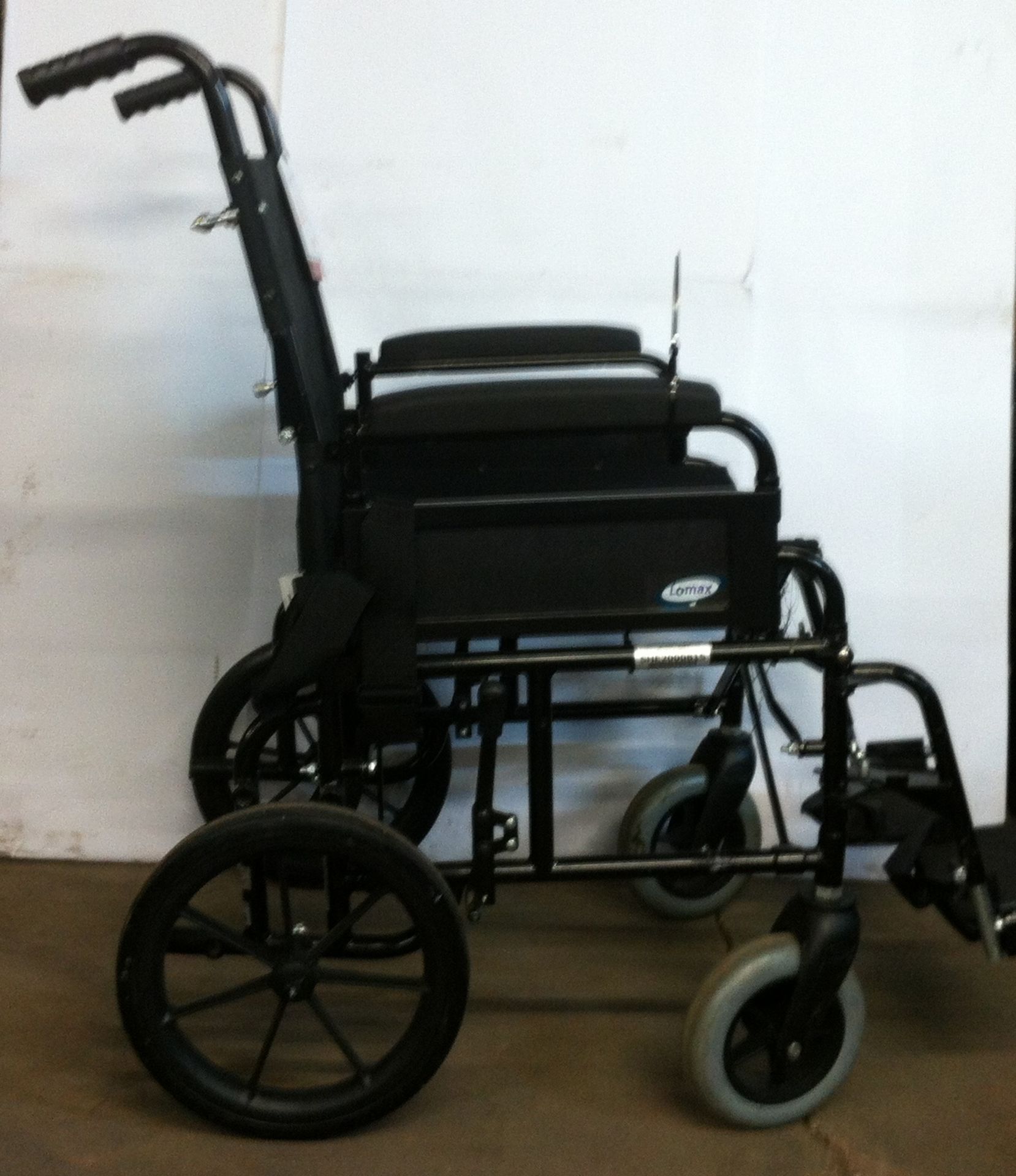 5 Wheelchairs - As per Description - Image 6 of 12