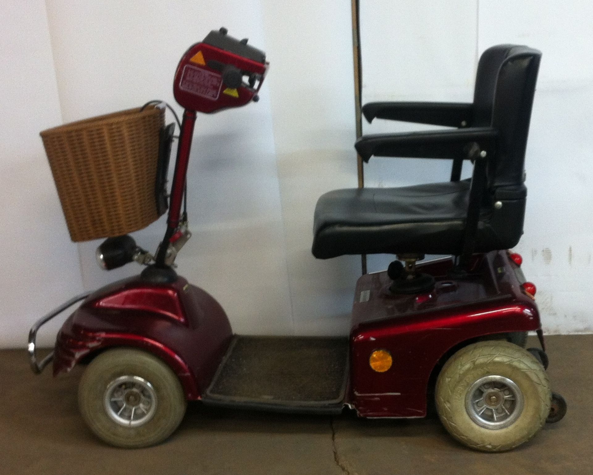 Shoprider mobility scooter - Image 2 of 2