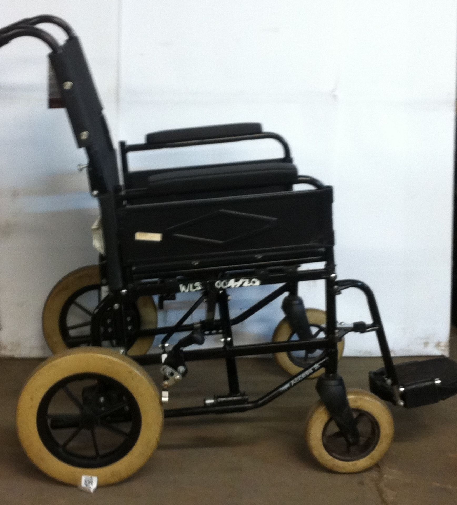 9 Wheelchairs - As per Description - Image 19 of 22