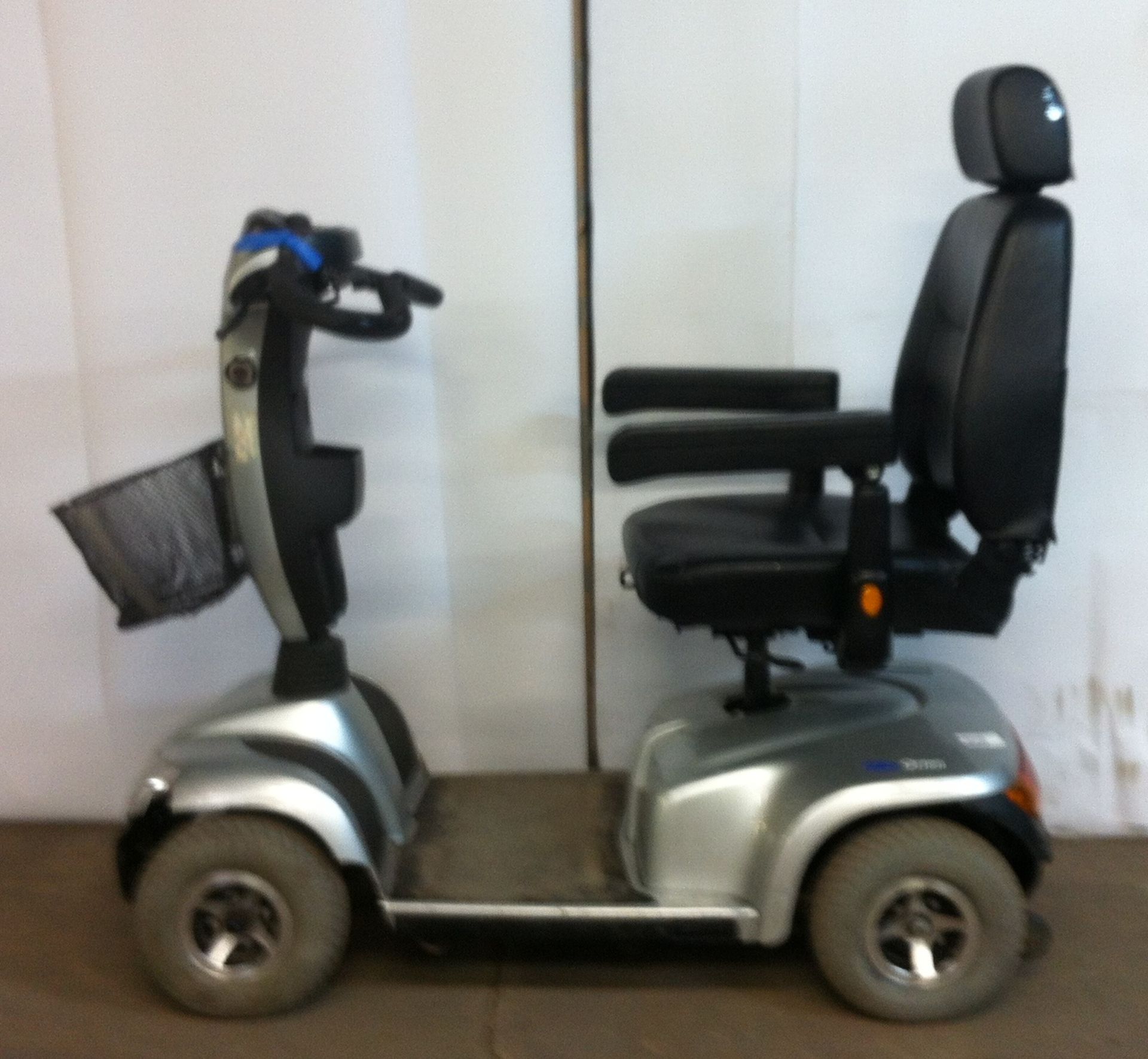 Invacare Orion mobility scooter - Image 2 of 4