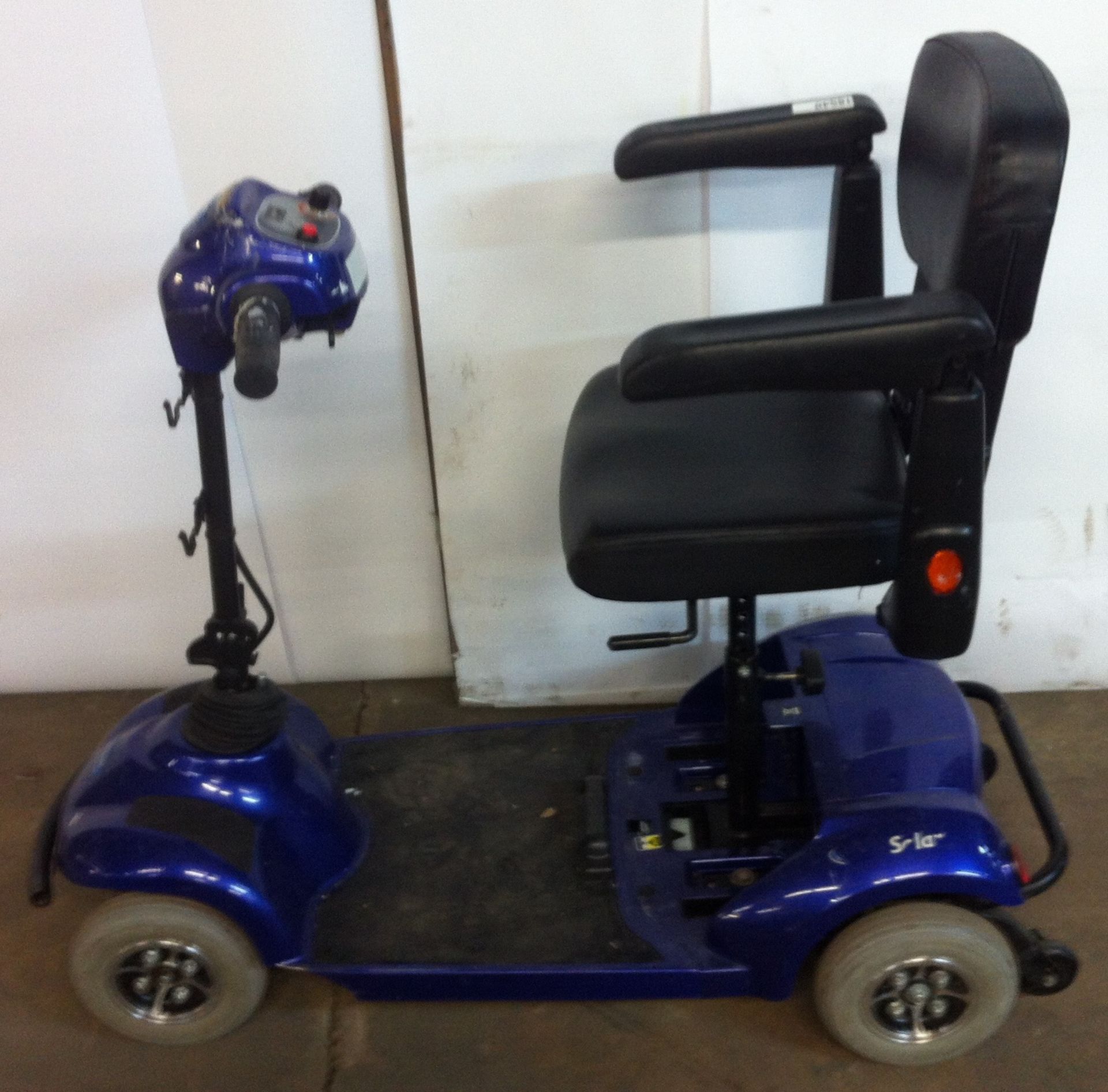 Invacare Solar mobility scooter - Image 2 of 2