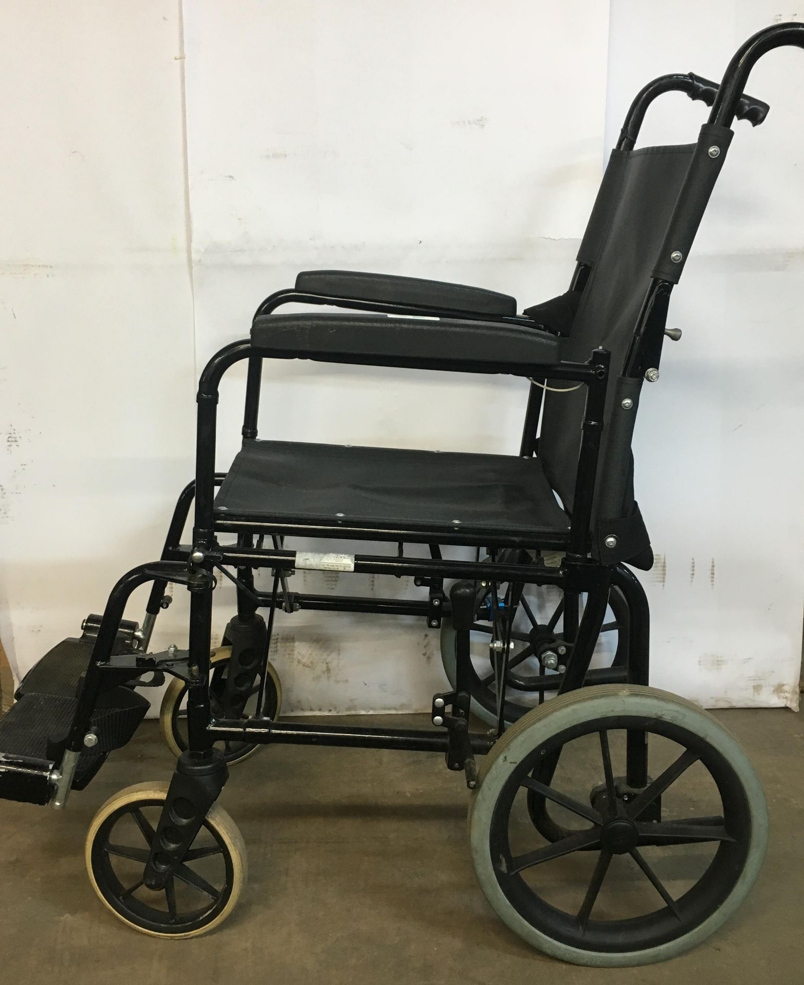 5 Wheelchairs - As per Description - Image 10 of 10