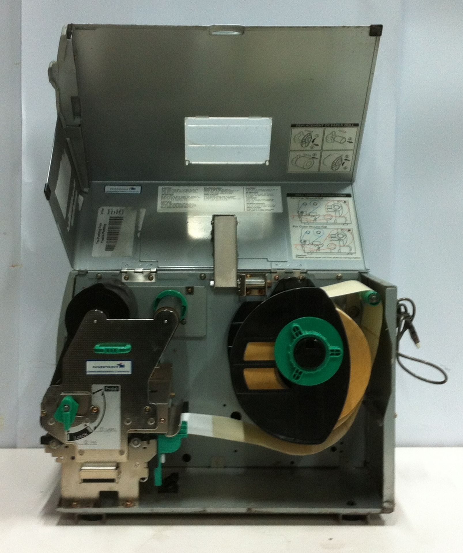 Toshiba TEC B SX5T Barcode printer with New Ribbon and Labels - Image 2 of 6