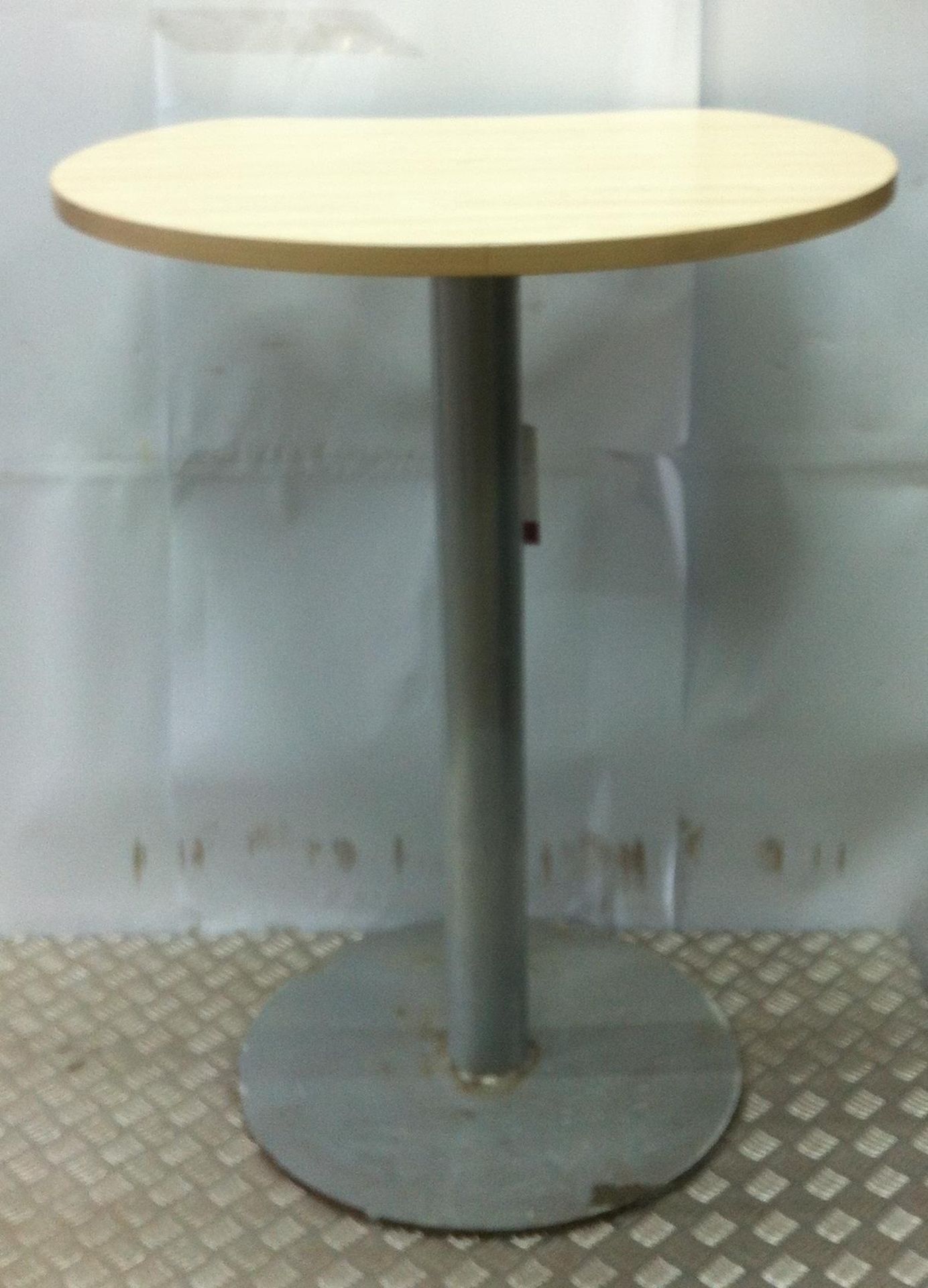 Pedestal Table