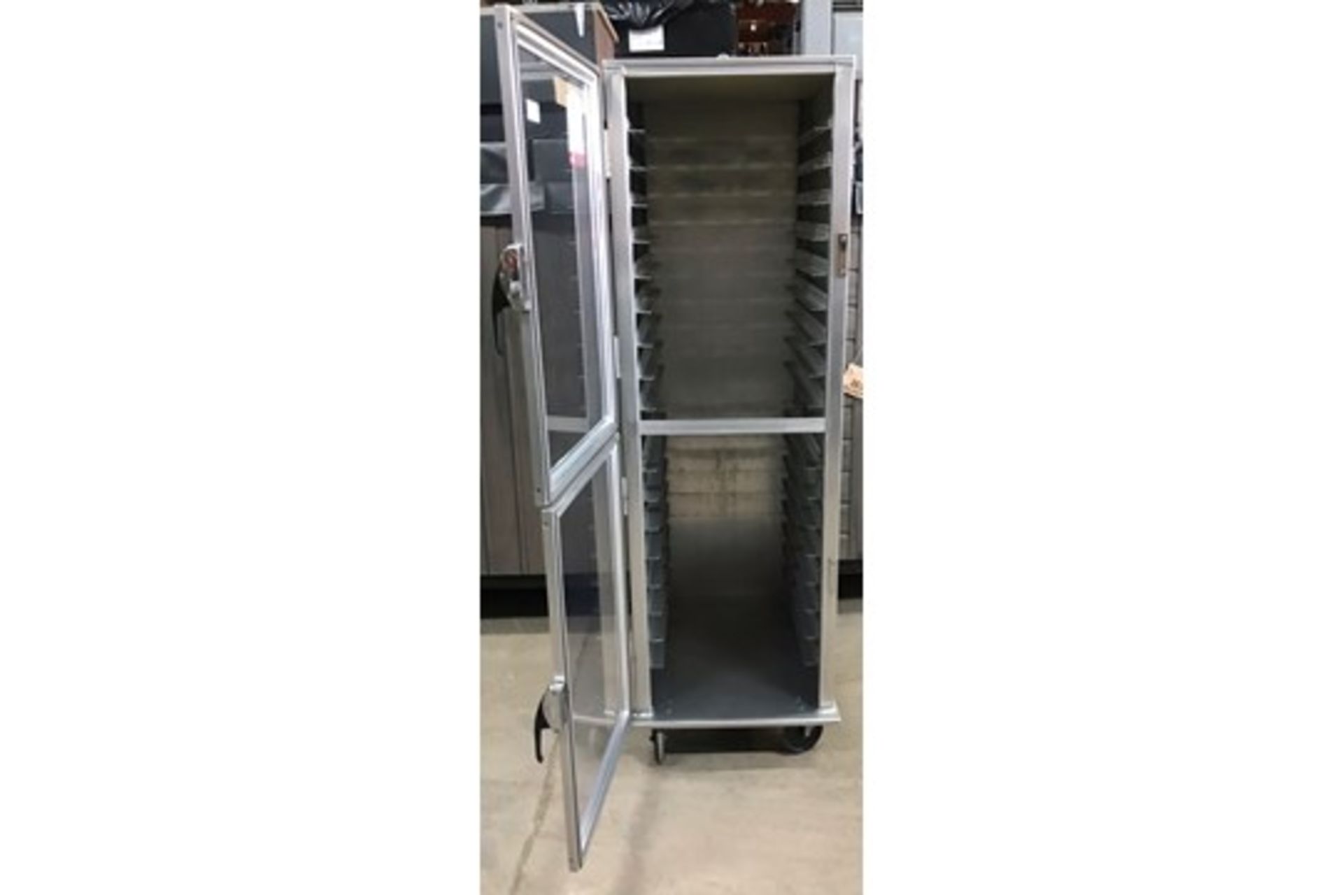 Lockwood 17 Shelf Mobile Storage Cupboard - Image 3 of 6