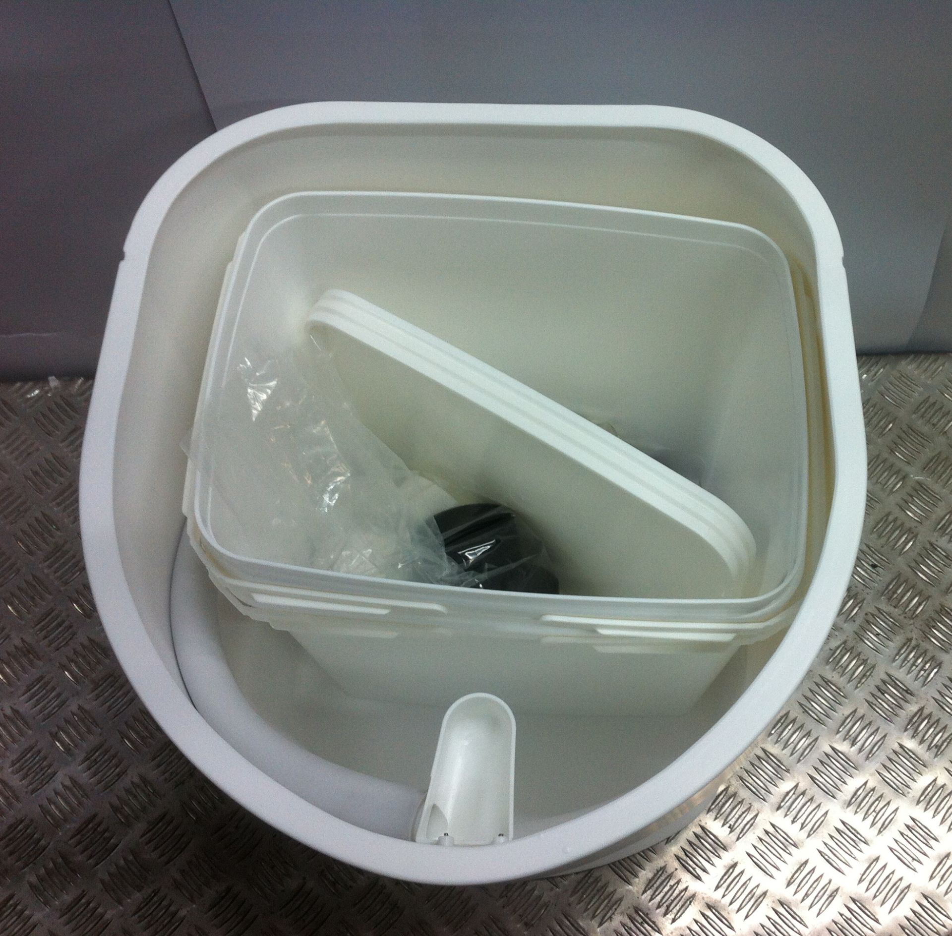 Separett Waterless Toilet - Image 2 of 2