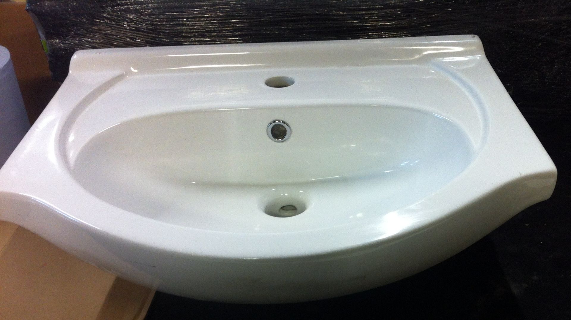 11 x Various Sinks - See Pictures - Image 3 of 11