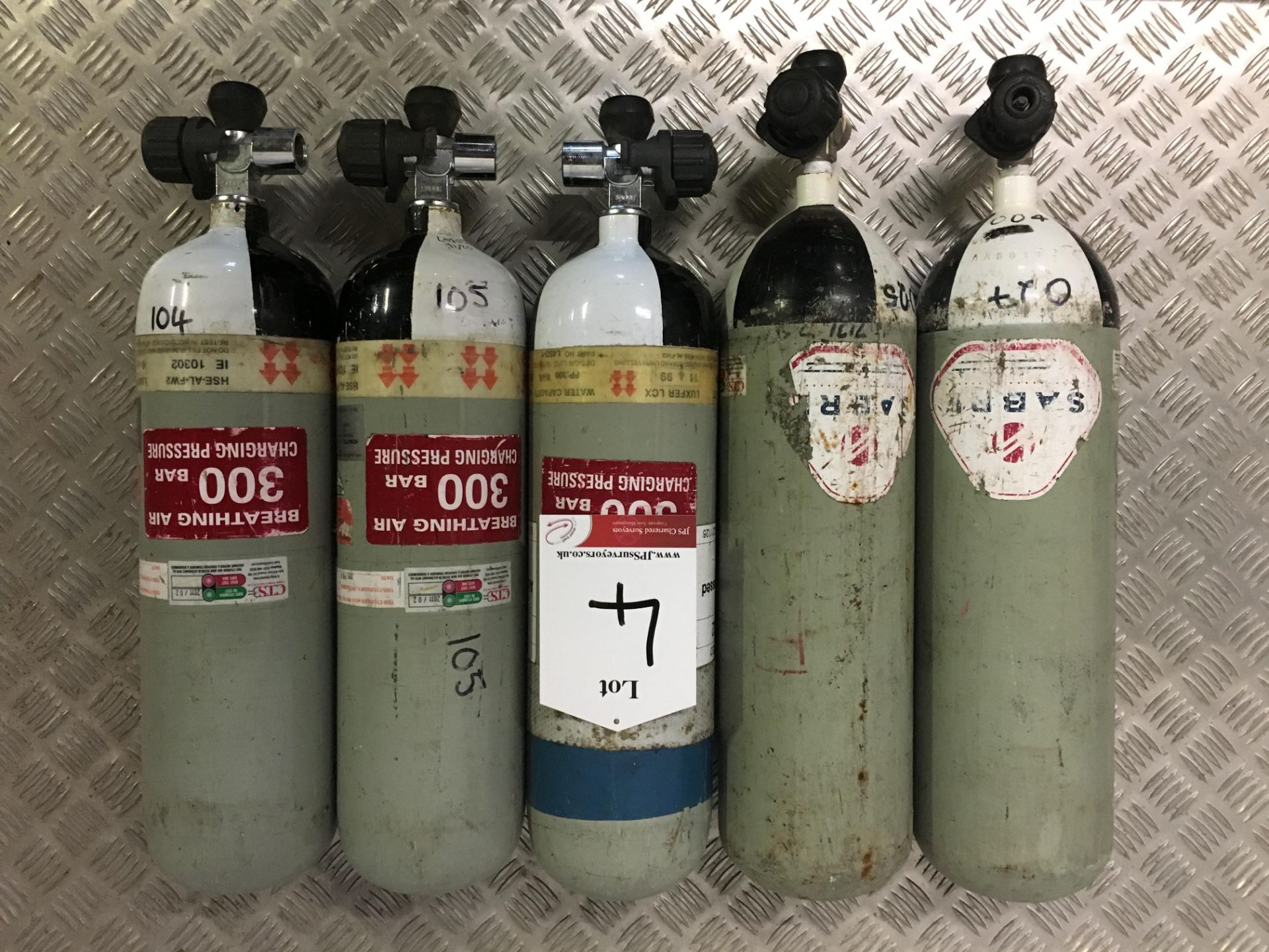 5 x Sabre 200 Bar Compressed Air Cylinder with Saver Valves