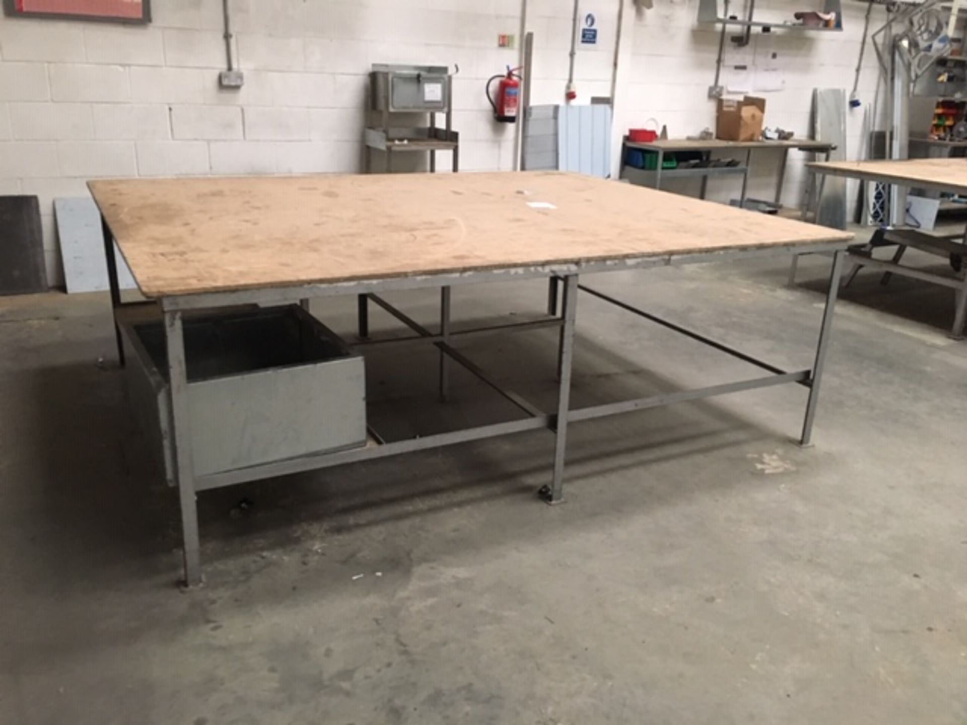 6 x Wooden Workshop Tables - Various Sizes - Please See Pictures - Image 3 of 5