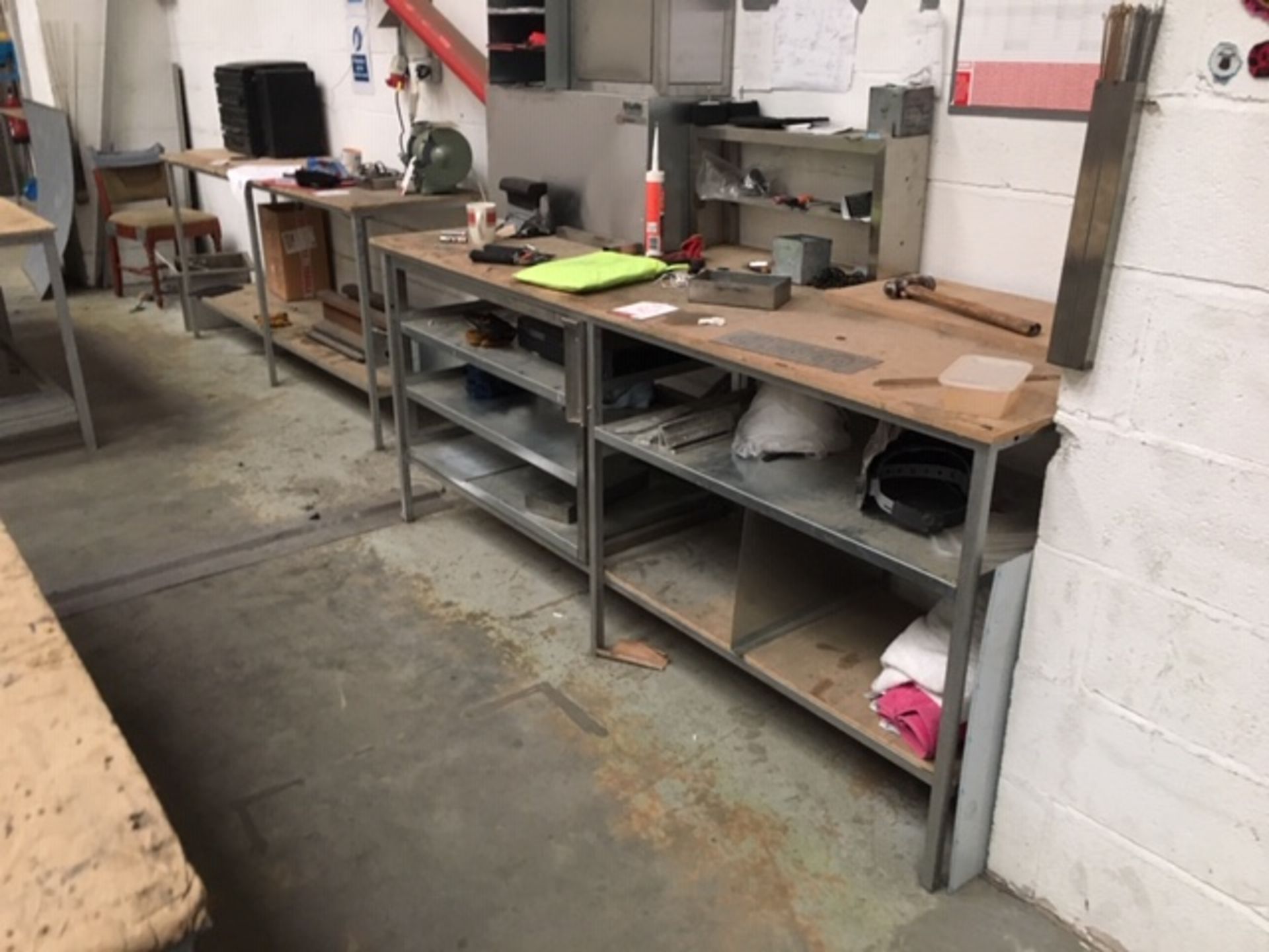 8 x Wooden Workshop Tables w/ Undershelfs - Various Sizes - Please See Pictures - Image 5 of 8