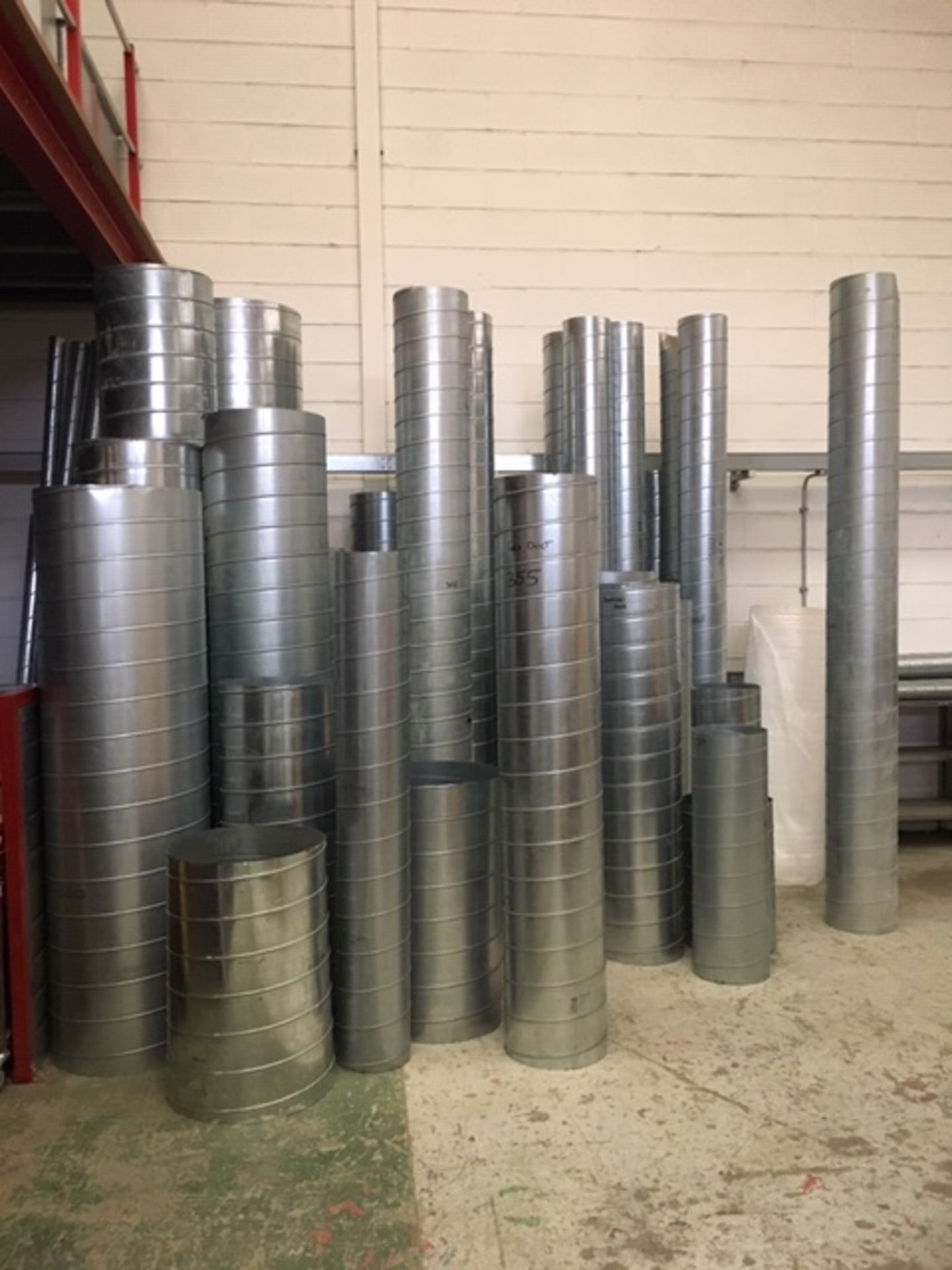Quantity of Ducting and Metal Stock as per Images - Image 2 of 4