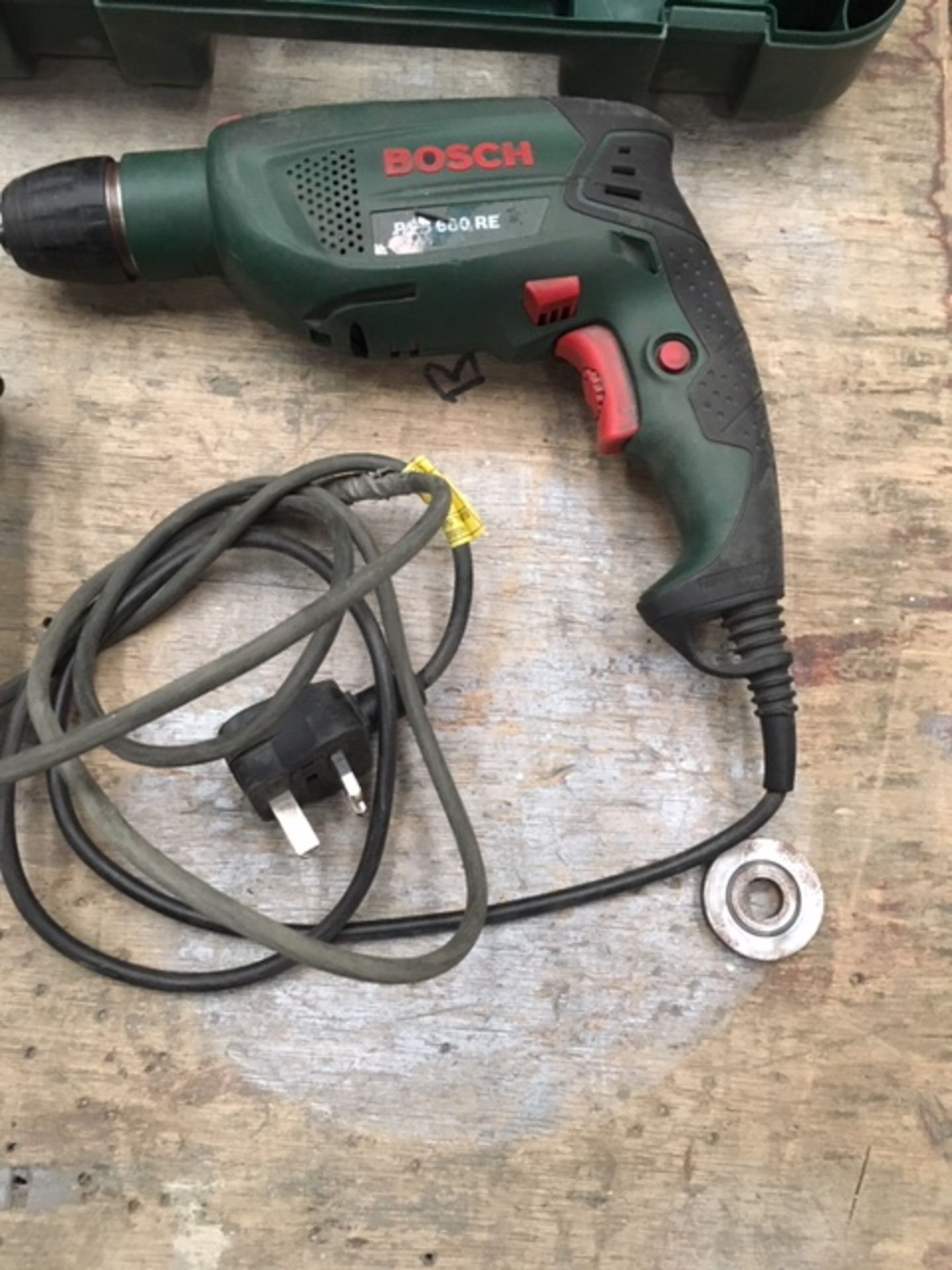 Bosch PSB 680 RE Compact Hammer Drill