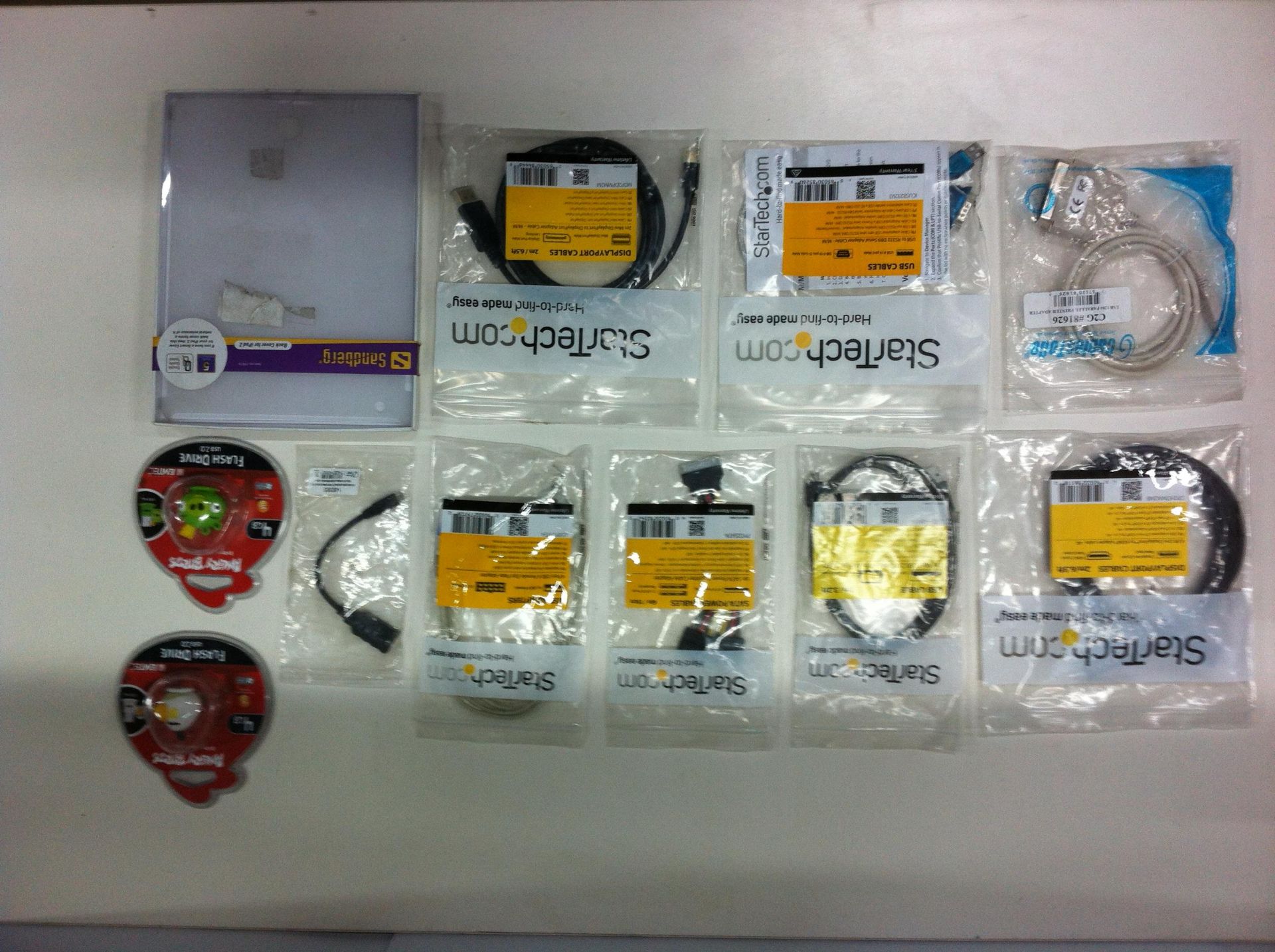 70 x Various IT Accessories as Per Description - Inc: USB Cables, Cooler Fans, Mouses & Adapters - R - Image 2 of 4