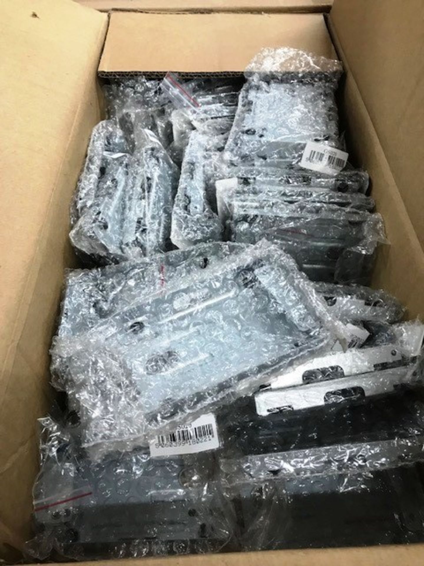 2,800+ x GS020 Hard Drive Caddies