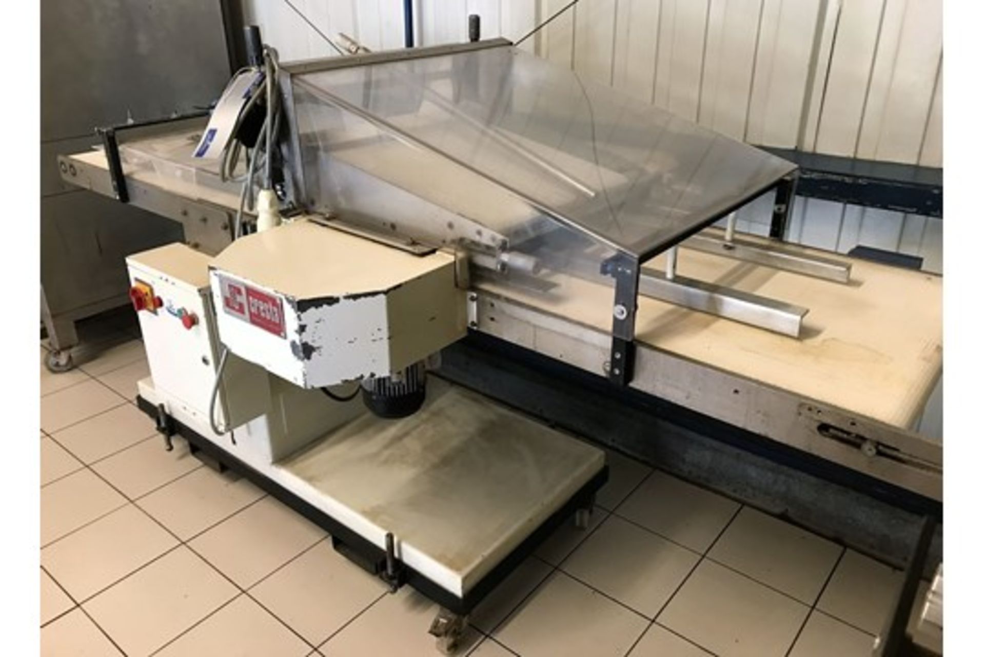 JC Custance Cresta Automatic Bun Slicing Machine on Mobile Base - 3 Phase - Bild 3 aus 3