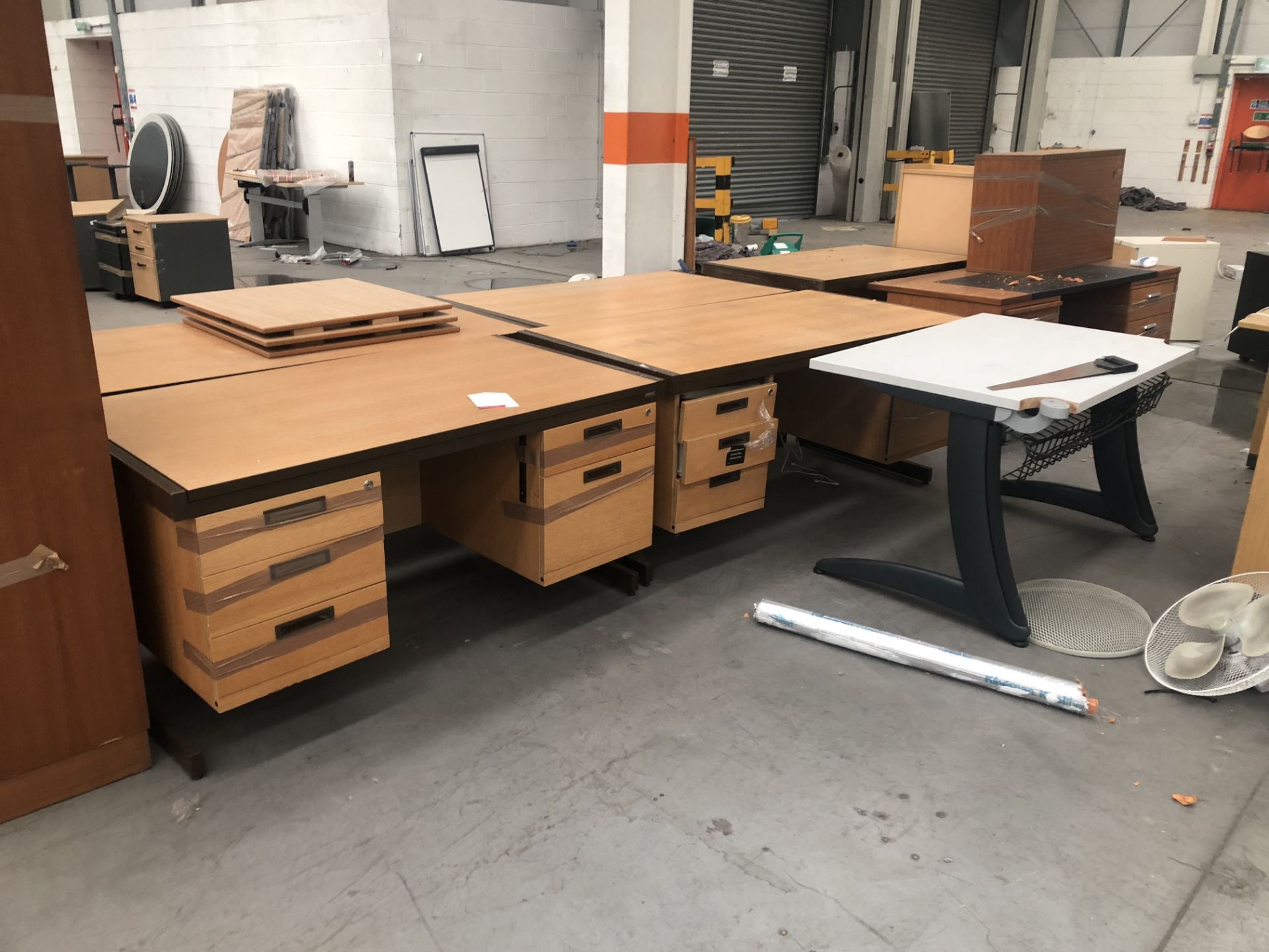 20 x Assorted desks