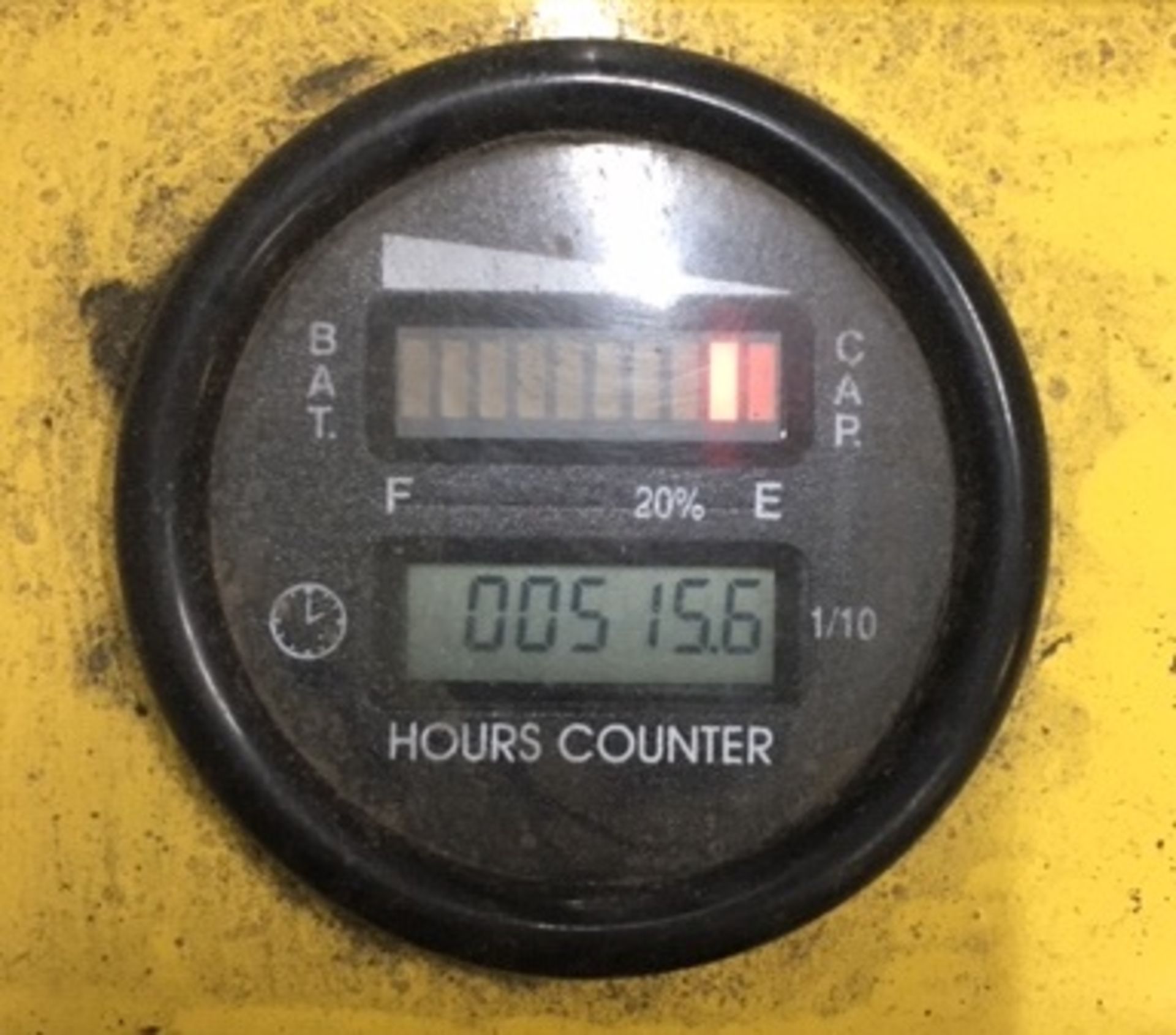 Hyster A1.50XL Electric Counter-Balanced Forklift Truck w/ Charger | YOM: 2006 - Image 9 of 16