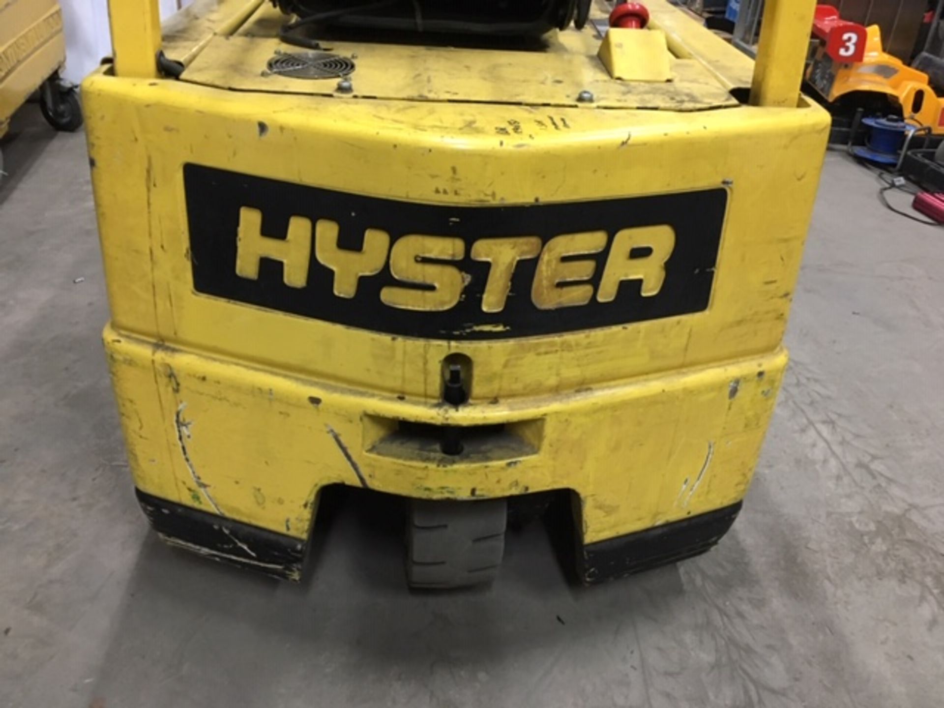 Hyster A1.50XL Electric Counter-Balanced Forklift Truck w/ Charger | YOM: 2006 - Image 6 of 16