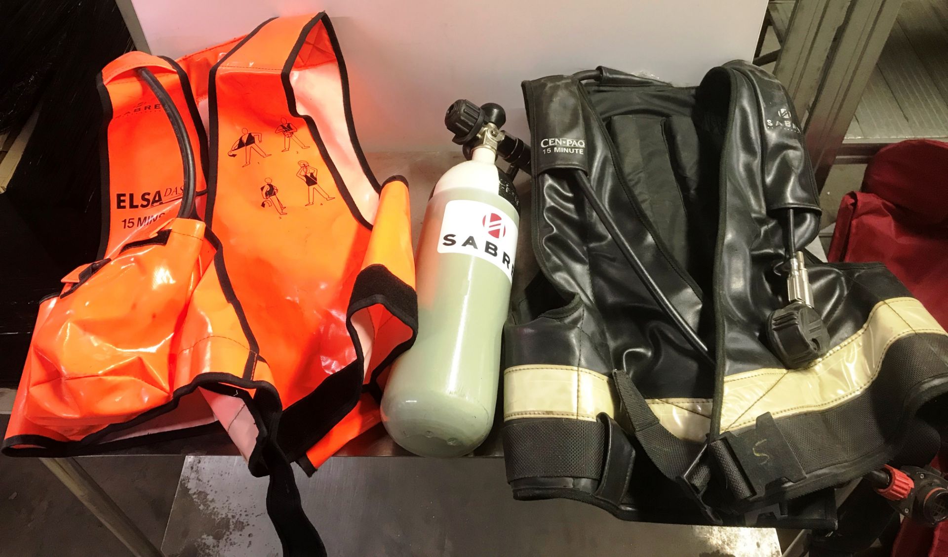 Quantity of breathing apparatus incl: vests and cylinder backpacks - Image 6 of 6
