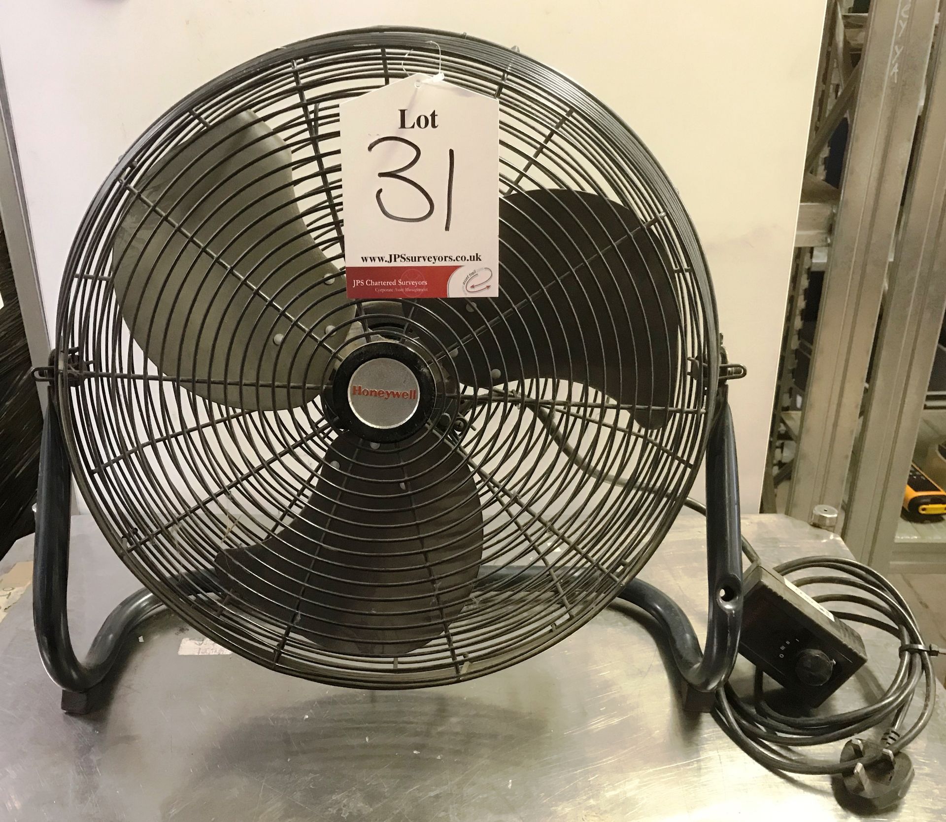 Honeywell electric floor standing fan