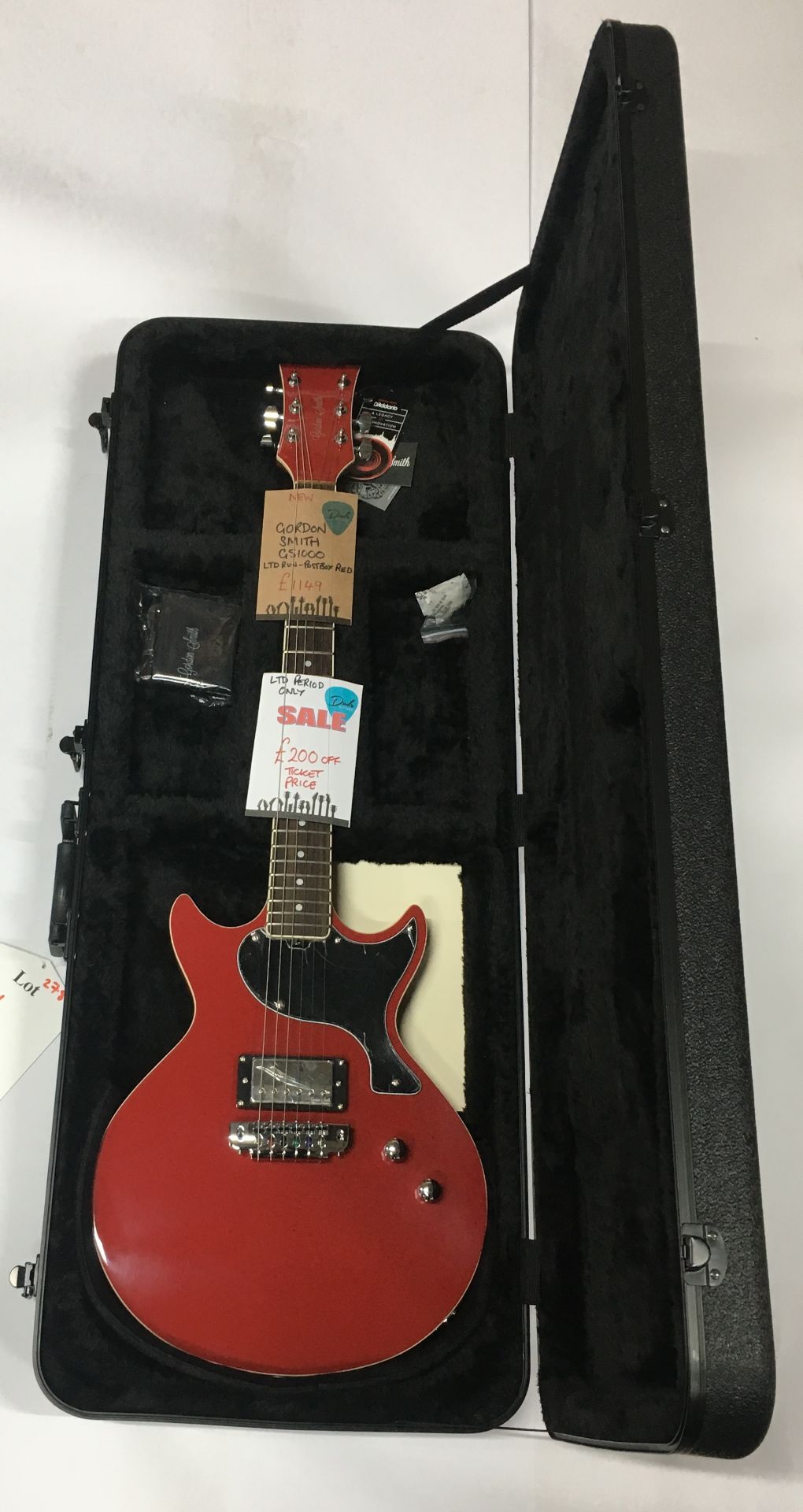 Gordon Smith GS1000 Electric Guitar in Postbox Red | RRP £1,149