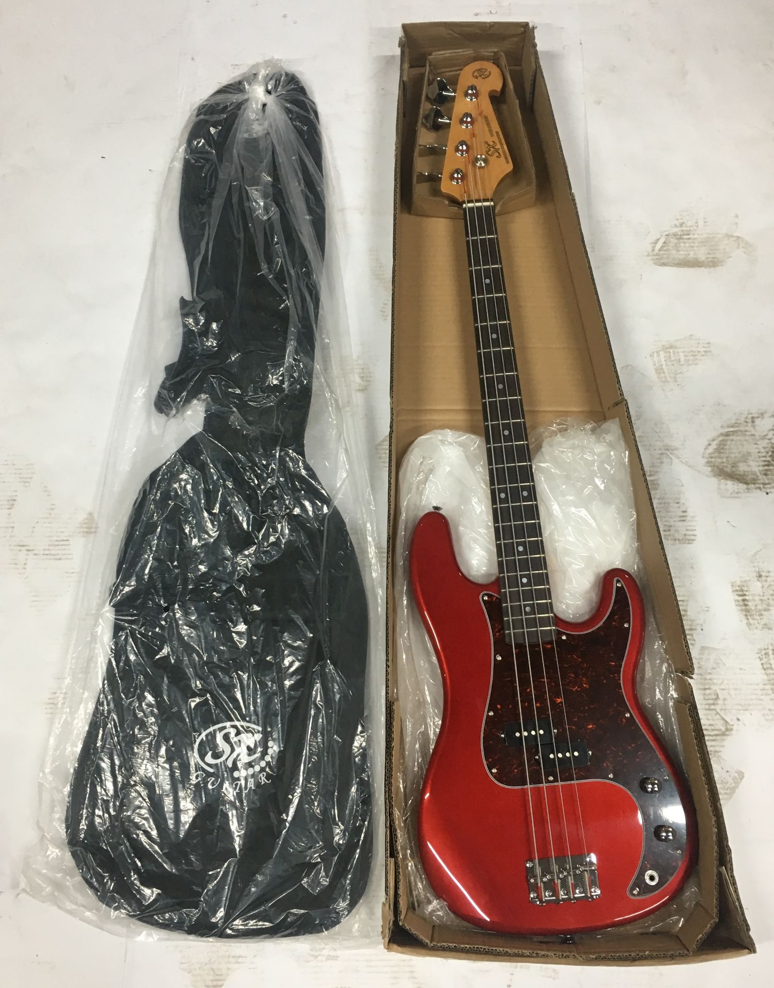 SX 'P' Bass Guitar in Red w/ GIG Bag | In Box | New | RRP £175