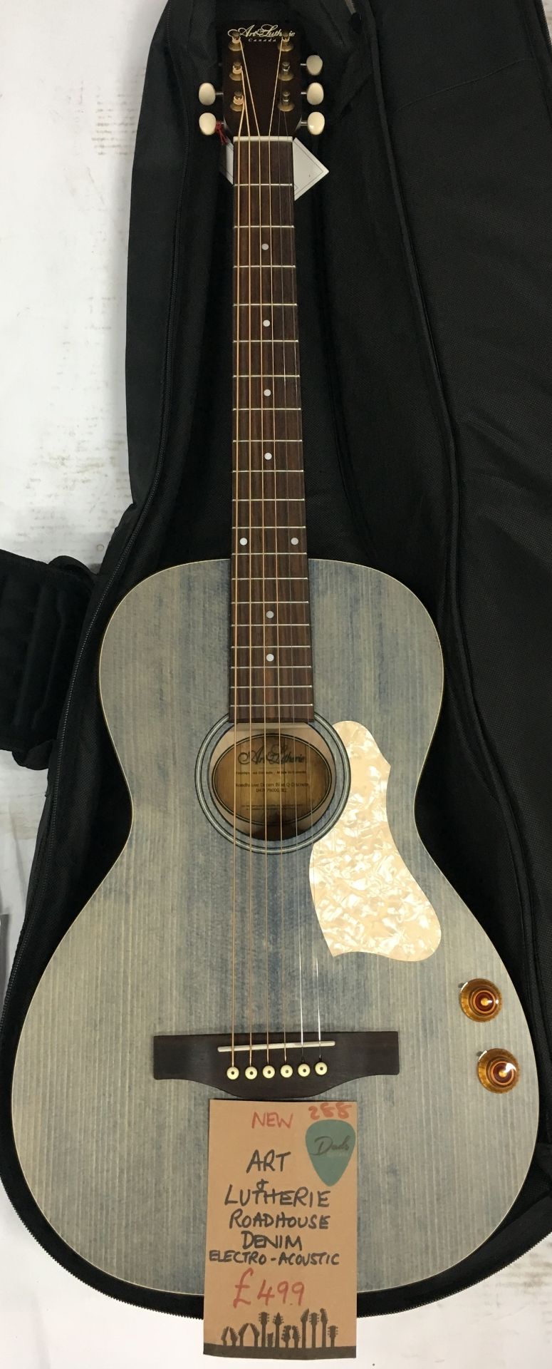 Art & Lutherie Roadhouse Electric Guitar in Denim Blue Q-Discrete Parlour | RRP £ 499 - Image 2 of 4