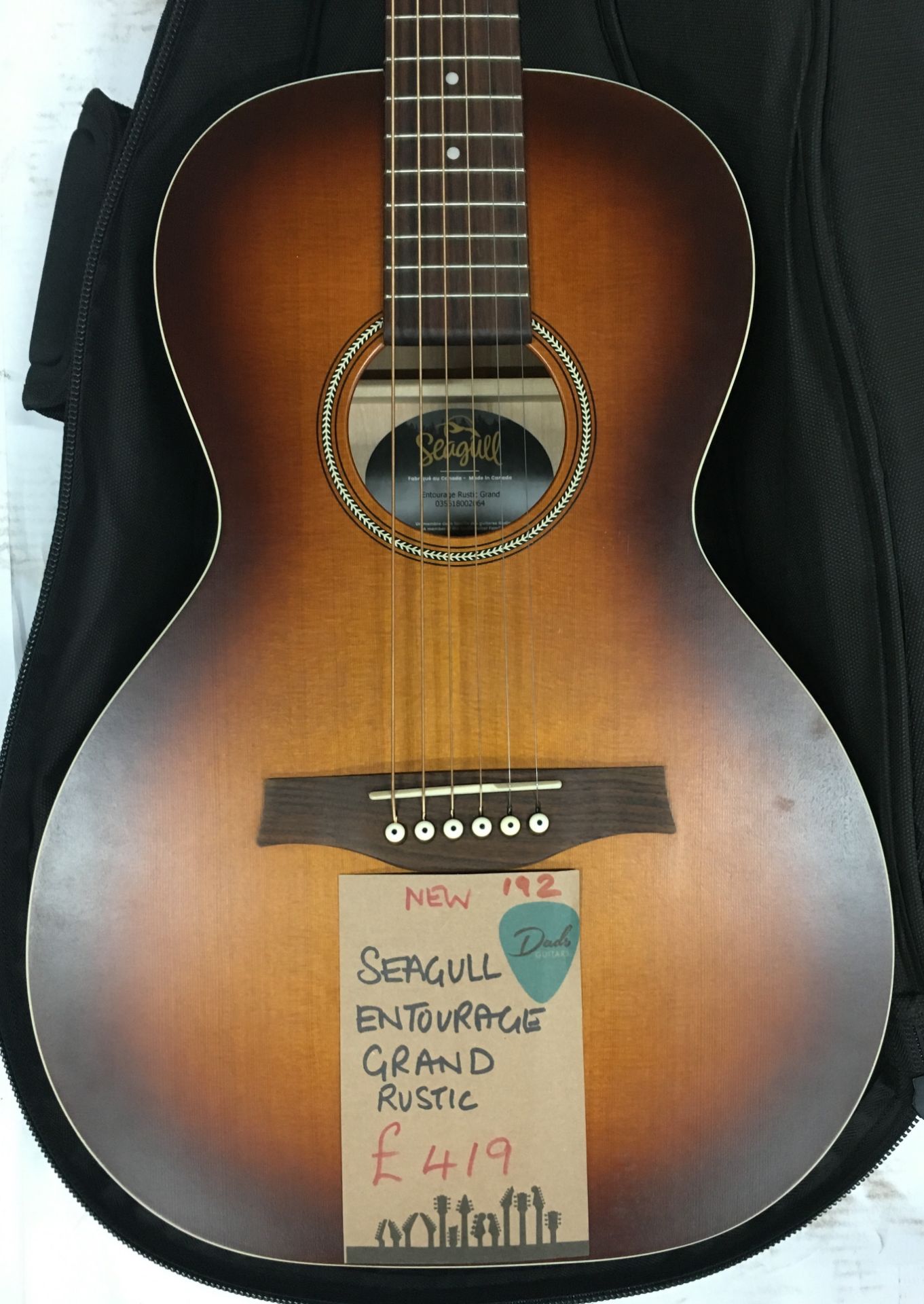 Seagull Entourage Acoustic Guitar in Rustic Grand Parlour | RRP £ 419 - Image 3 of 4