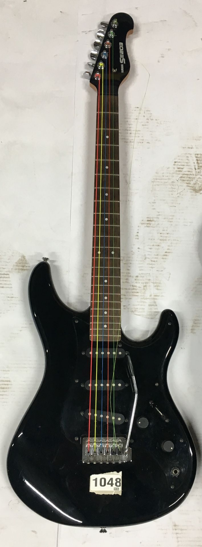 Yamaha SE203 Electric Guitar in Black | In Bag | Used - Image 2 of 4