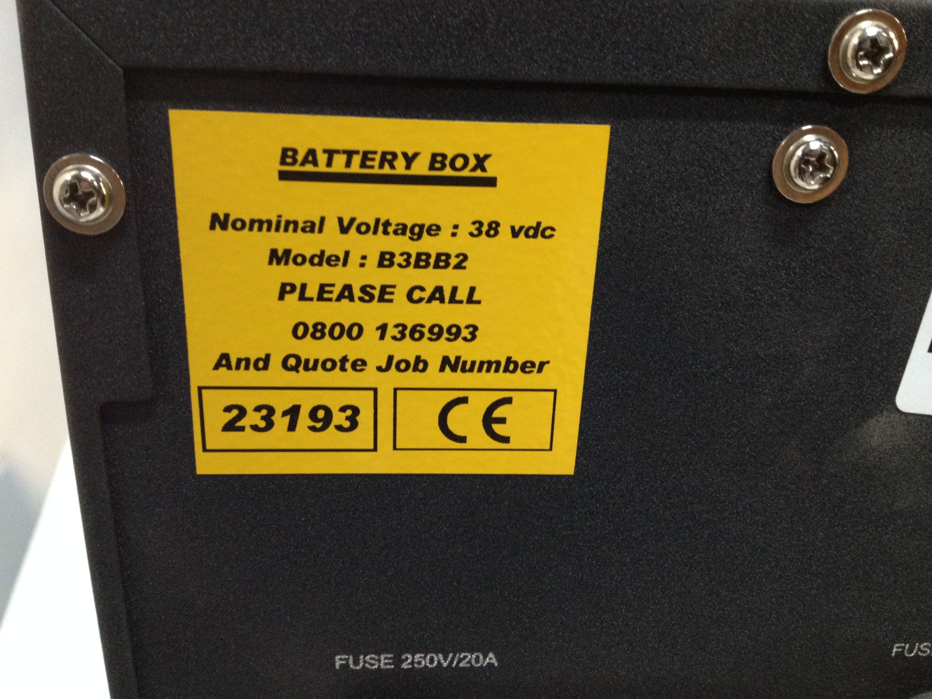 Unbranded Battery Box - Image 4 of 5