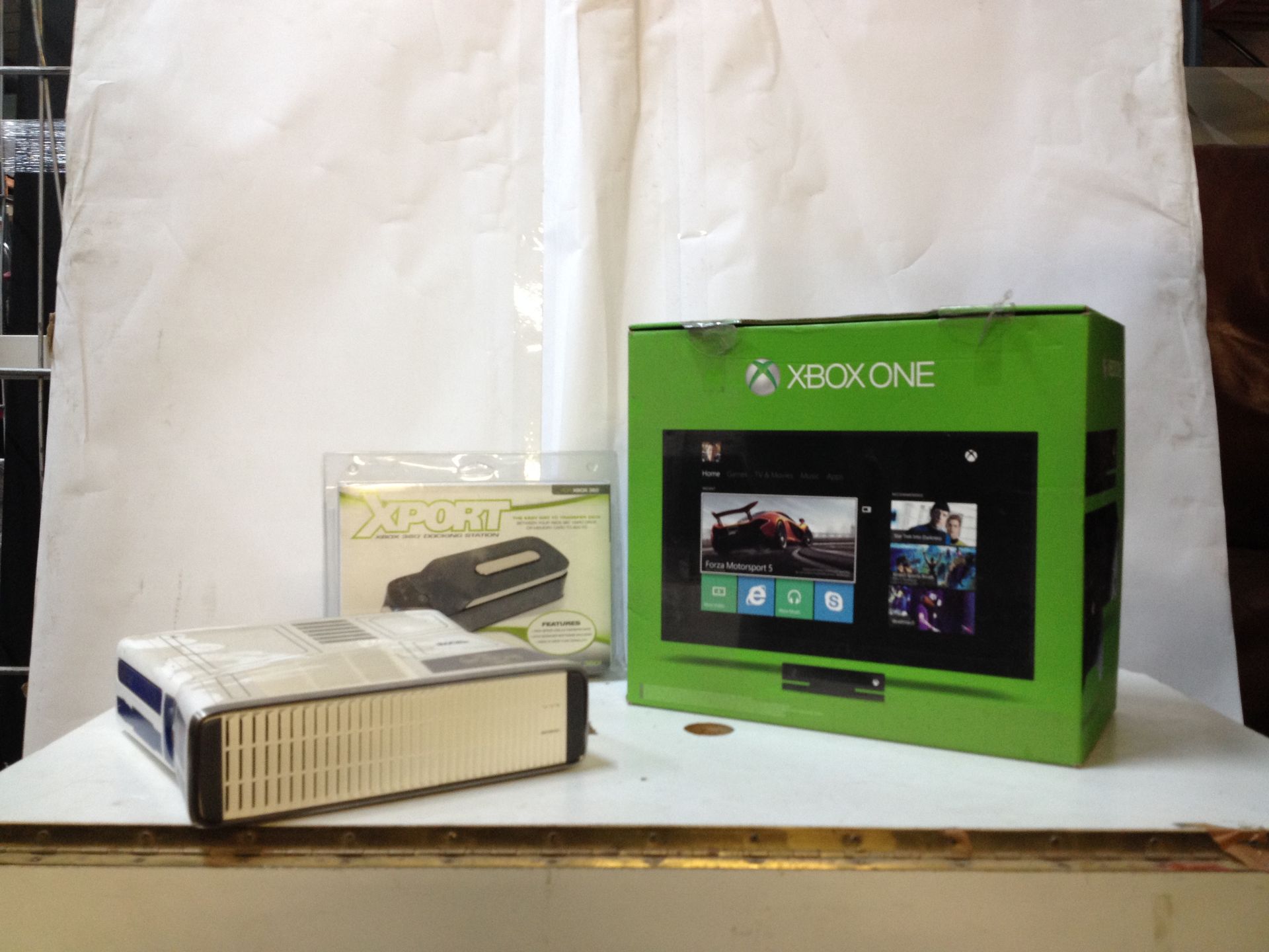 Xbox 360 Console & Xbox One Console - Please See description. - Image 2 of 2