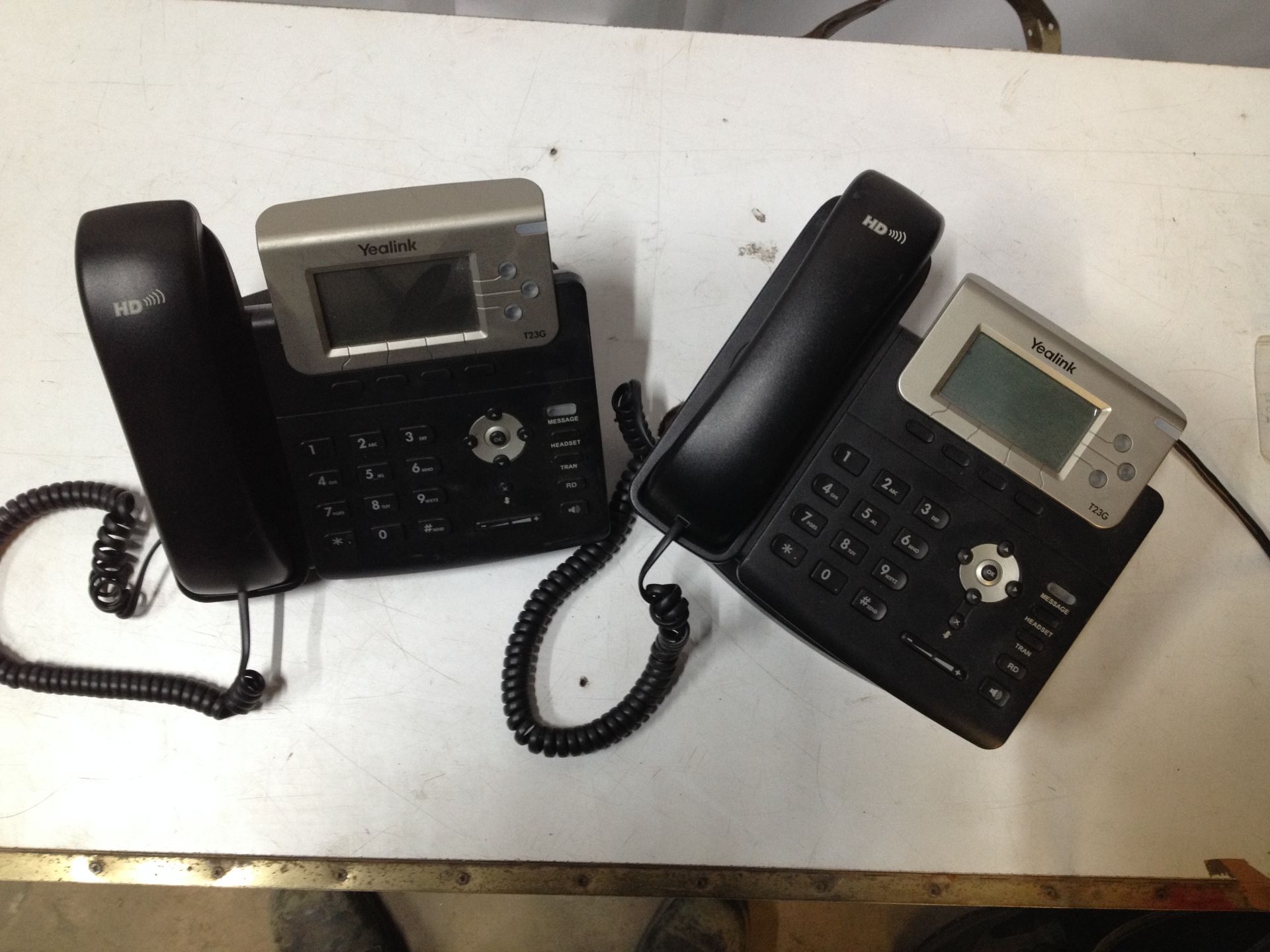 2 x Yealink T23G IP Telephones