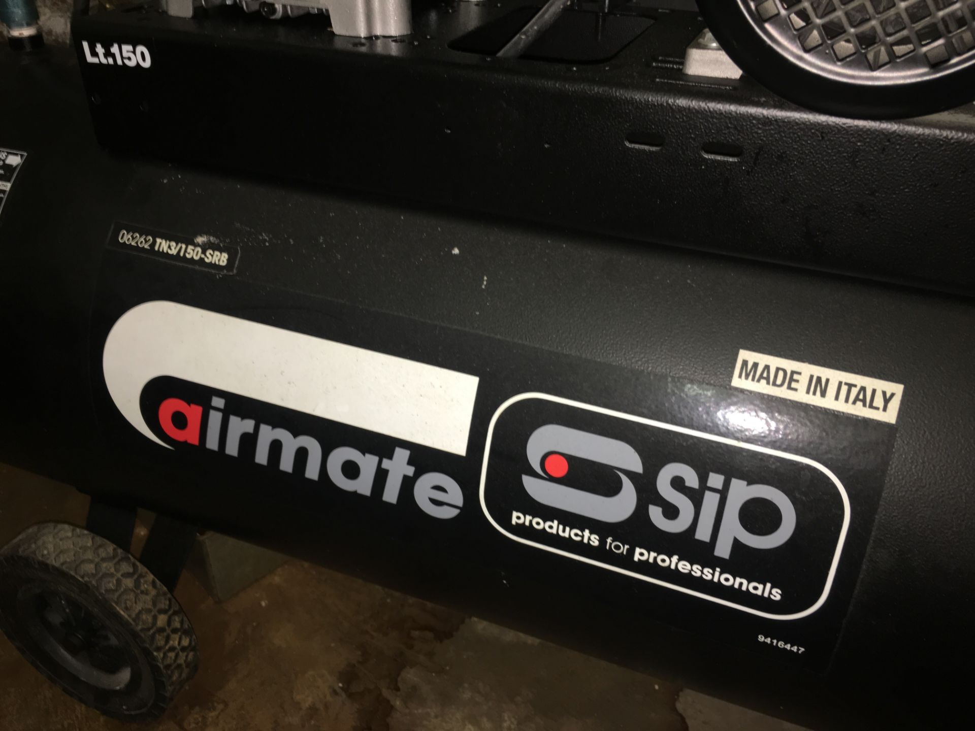 Airmate SIP 150L Mobile Air Compressor - Image 2 of 6