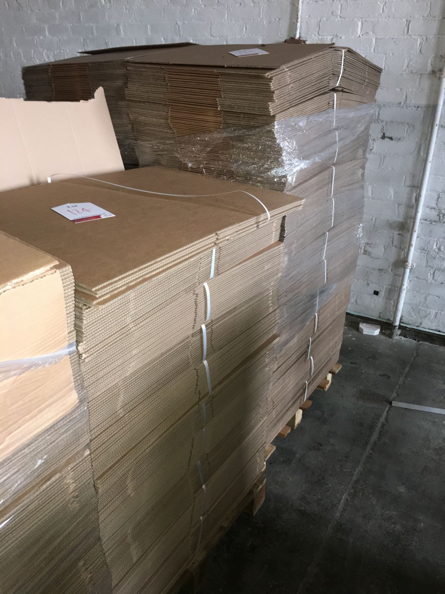 3 x Pallets of Cardboard 'Burger Bun' Boxes - 483mm x 383mm x 202mm - Image 3 of 3