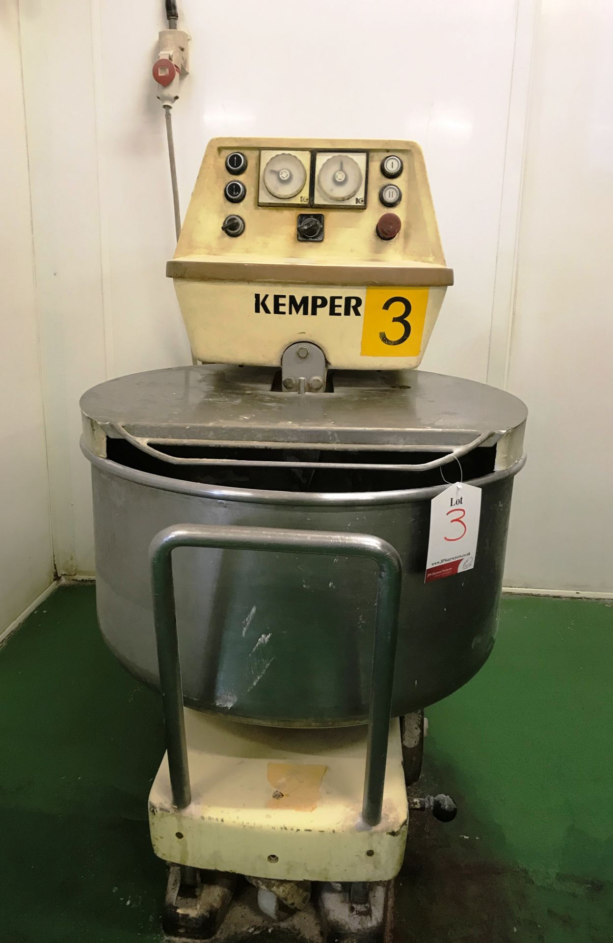 Kemper 3 Spiral Mixer w/ Removable Bowl | Advised 64kg & YOM: 2003