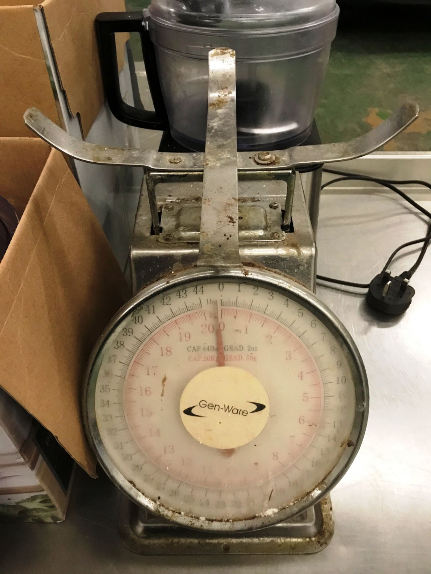 Quantity of Various Food Processors & Scale - Please see pictures - Image 4 of 5