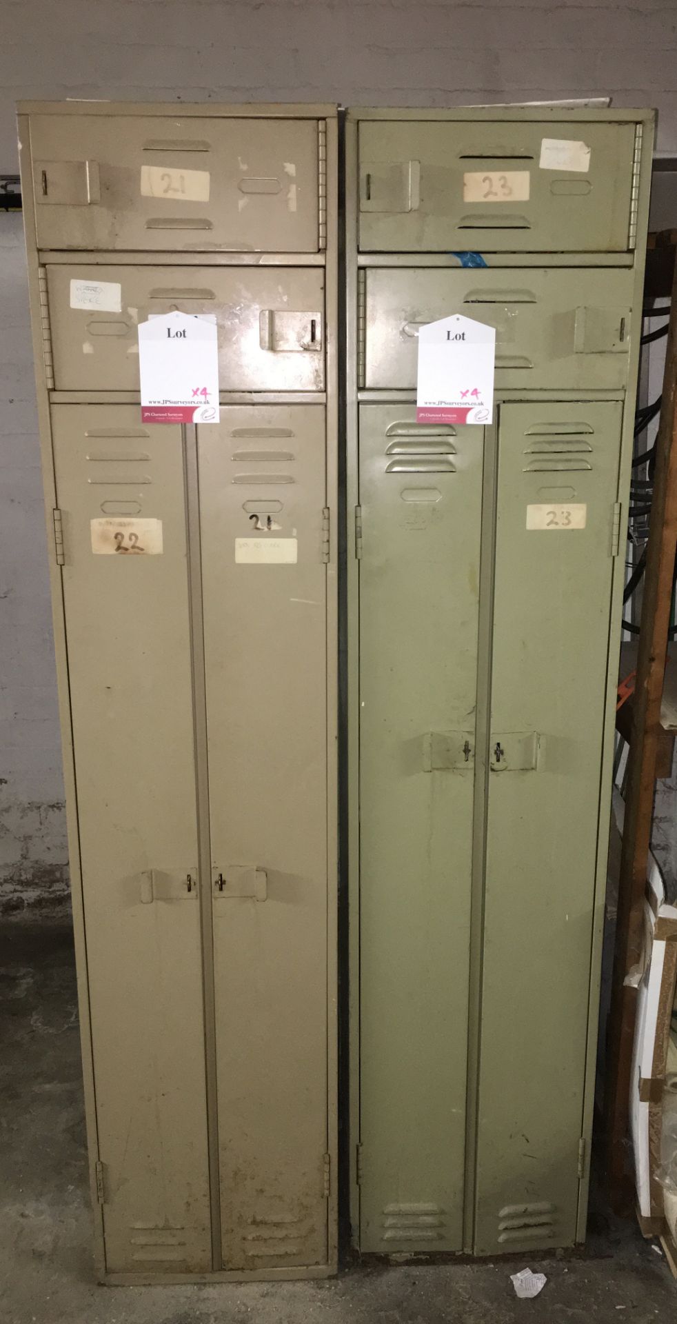 4 x Metal Double Locker Units w/ Overhead Drawers | No Keys
