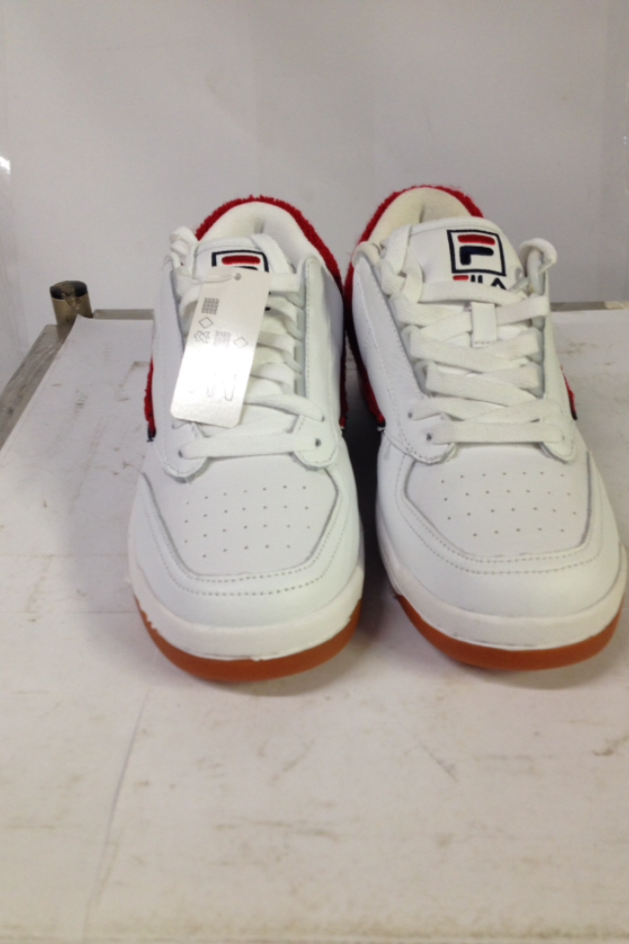 1 x Fila Trainers | Original Tennis Varsity | Colour: Wht/Fnvy/Fred | UK Size: 8 | RRP £ 75 - Image 2 of 2