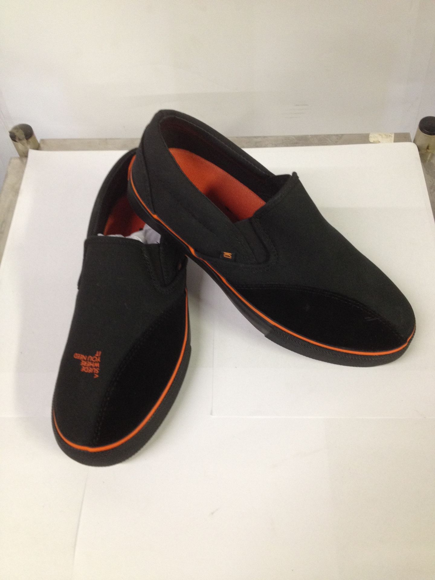 1 x Dodds Skate Shoe | Colour: Harley Black | UK Size: 6 | Unisex | RRP £ 55