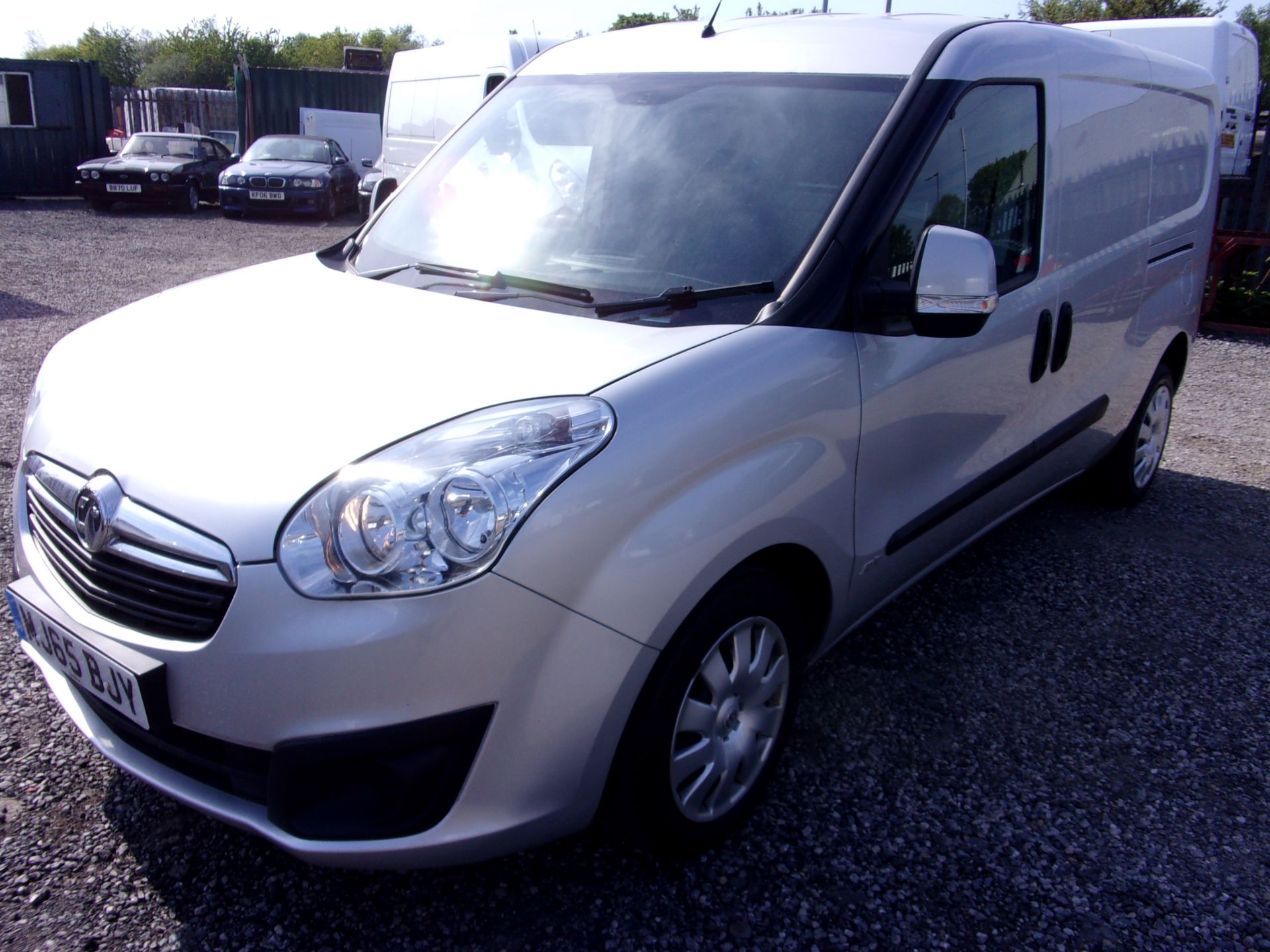 Vauxhall Combo 1.6 CDTI Sportive Diesel Panel Van | Reg: MJ65 BJY | 106,000 Miles - Image 3 of 7