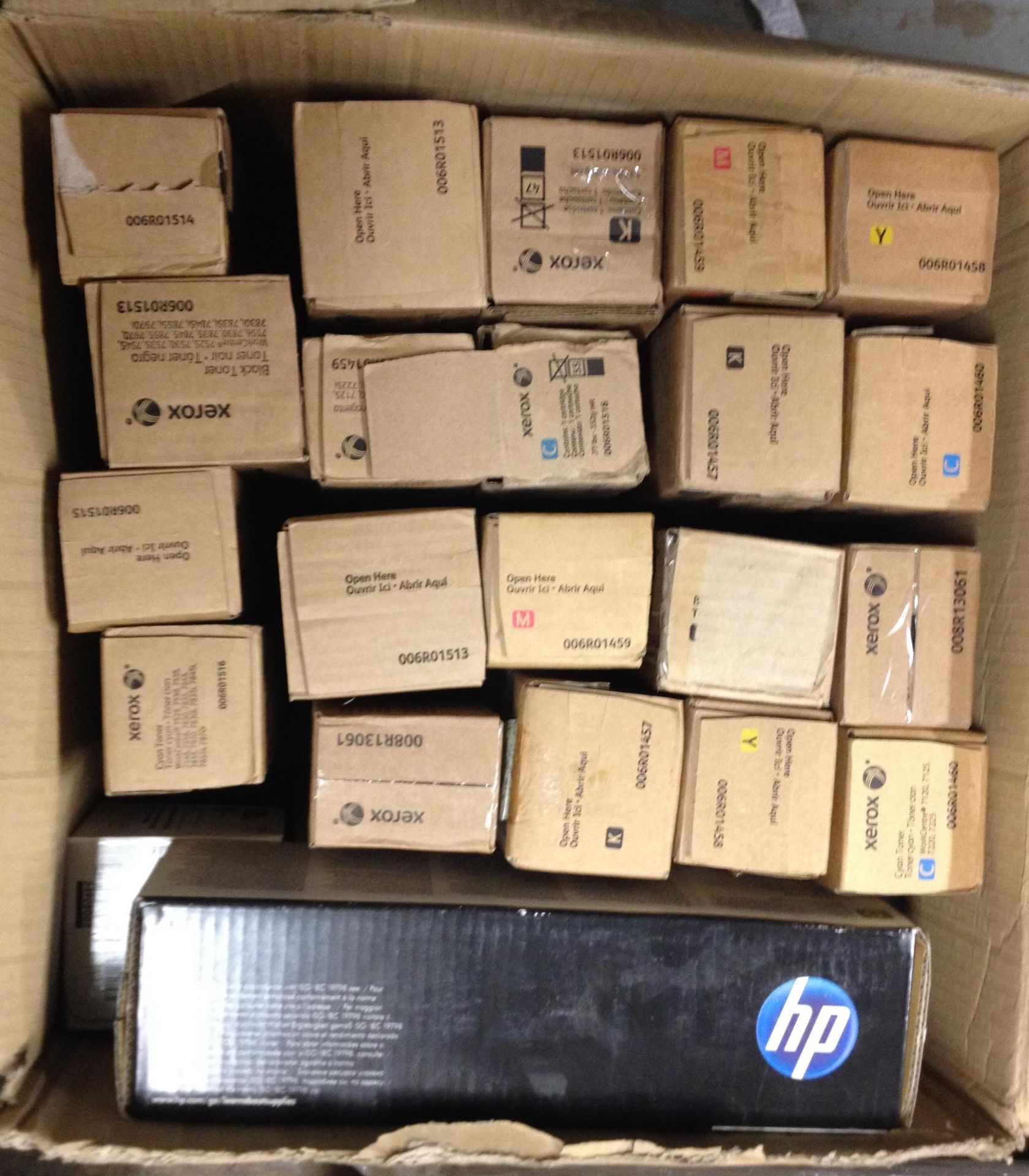 Various amount of unused Toners and Print cartridges