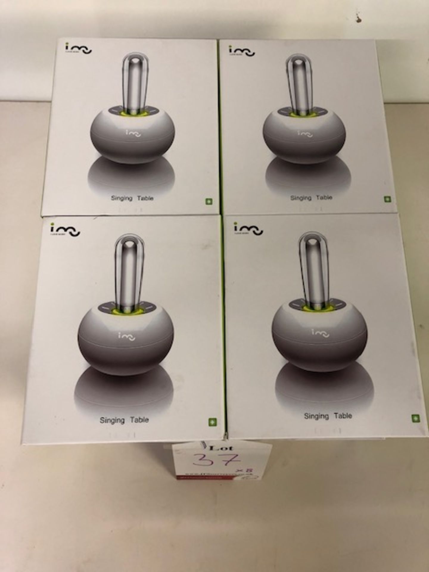 8 x iMU Singing Table Speakers