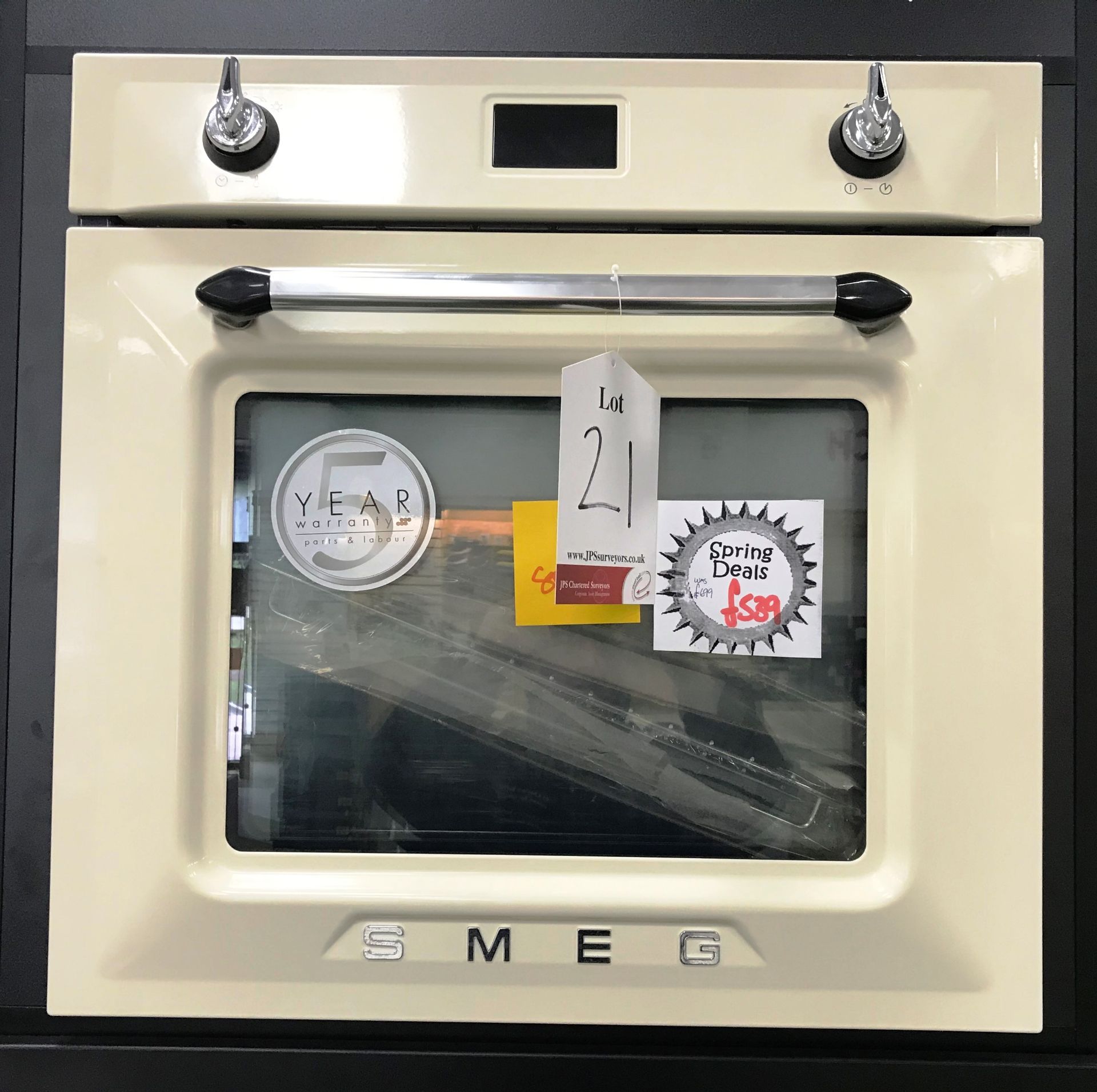 Ex Display Smeg Victoria SF6922PPZE 60cm Multifunction Built In Oven - Cream - RRP£539