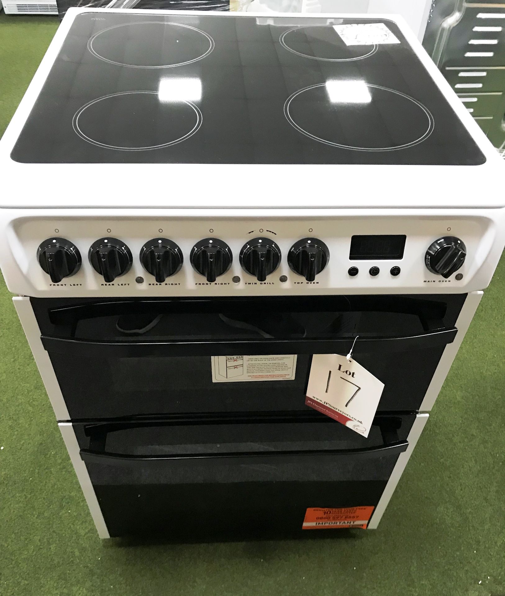 Ex Display Hotpoint DCN60P 60 cm Electric Ceramic Cooker - White - RRP£399.99 - Image 3 of 6