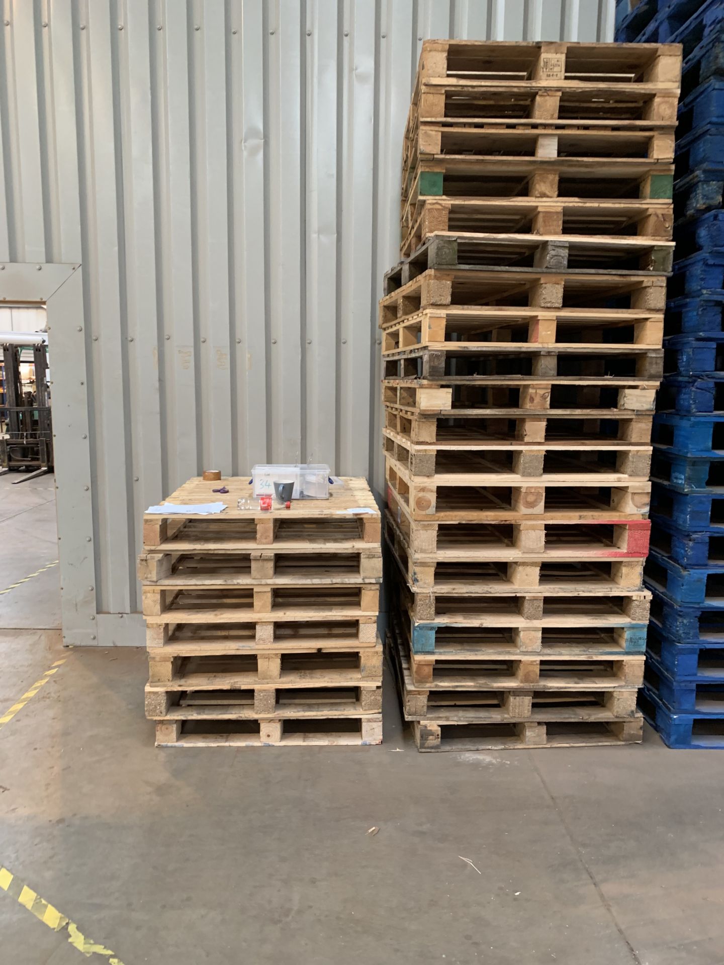 40 x Pallets