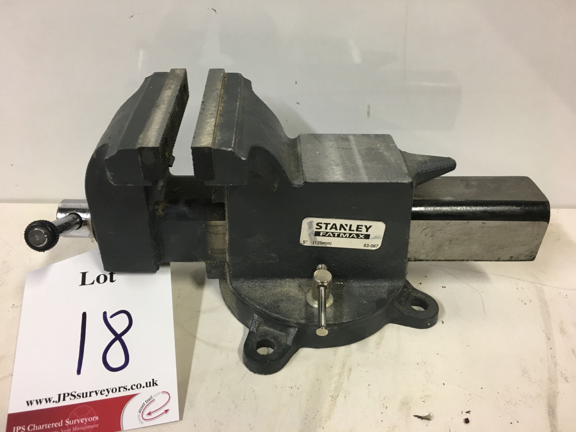 1 x Used Stanley 183068 MaxSteel Heavy-Duty Bench Vice 150mm 5-inch - Image 2 of 2