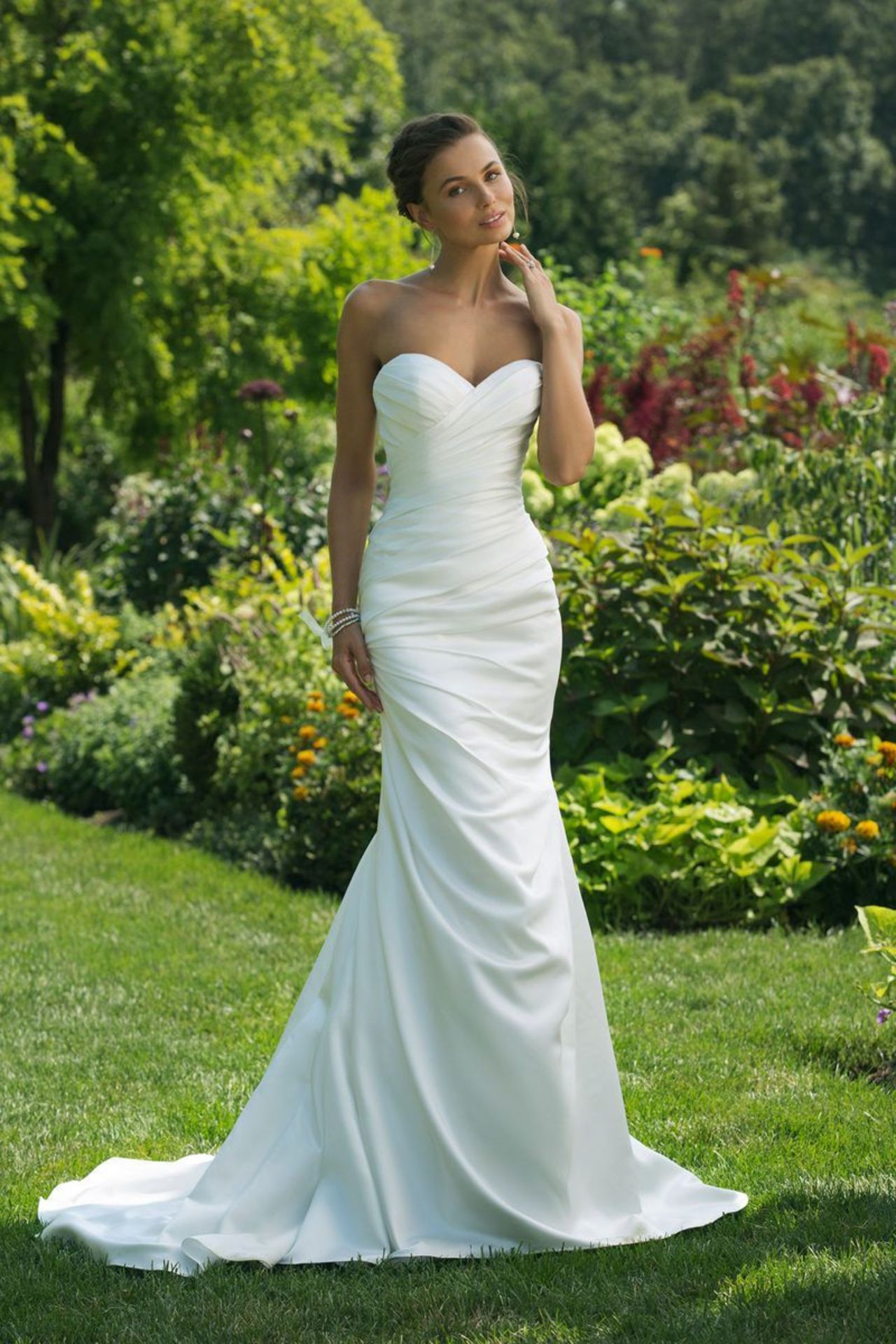 90+ Various Shop Sample Bridal Gowns as per description. Total RRP£60,000+ - Image 3 of 10