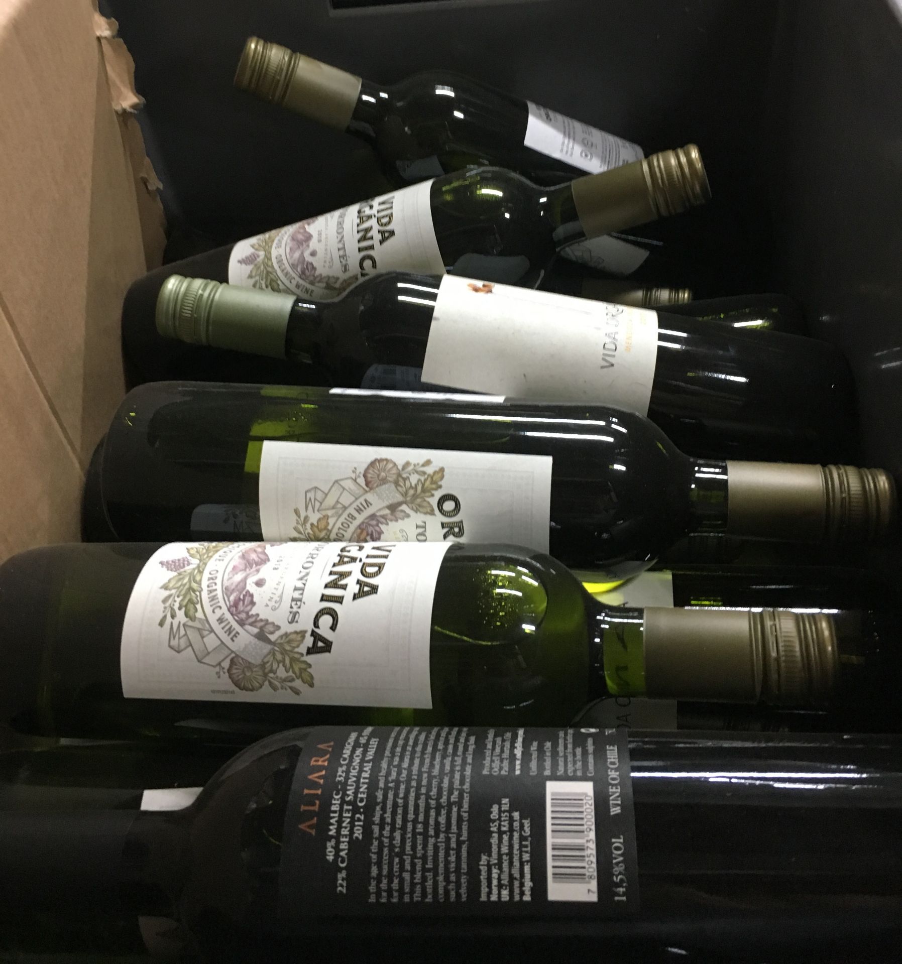 14 x Bottles of Various Red & White Wine as per description | Total RRP £184.83